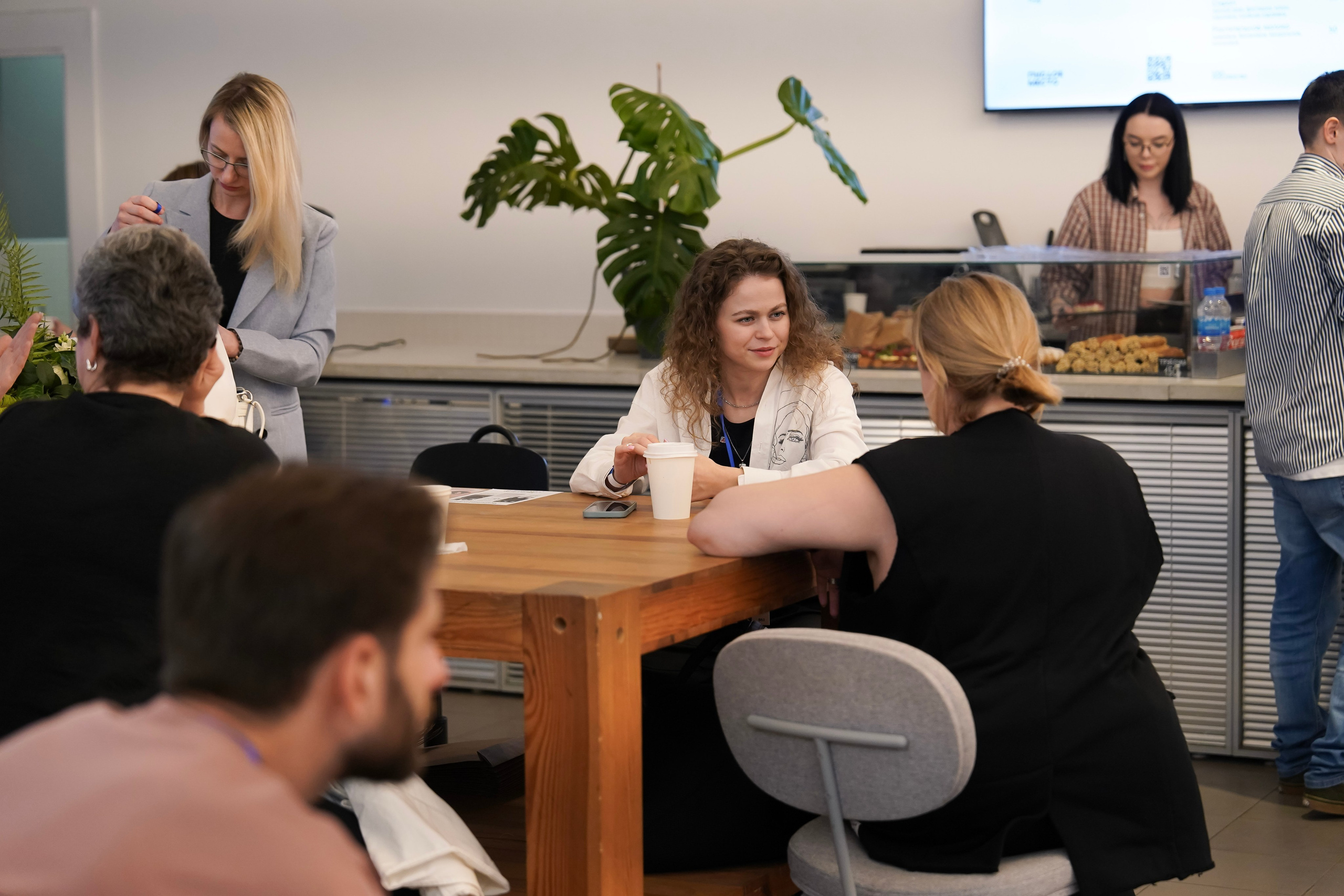 Гештальт-конференция «Телесный процесс, от теории к практике» 2024. Фотограф с психологическим образованием