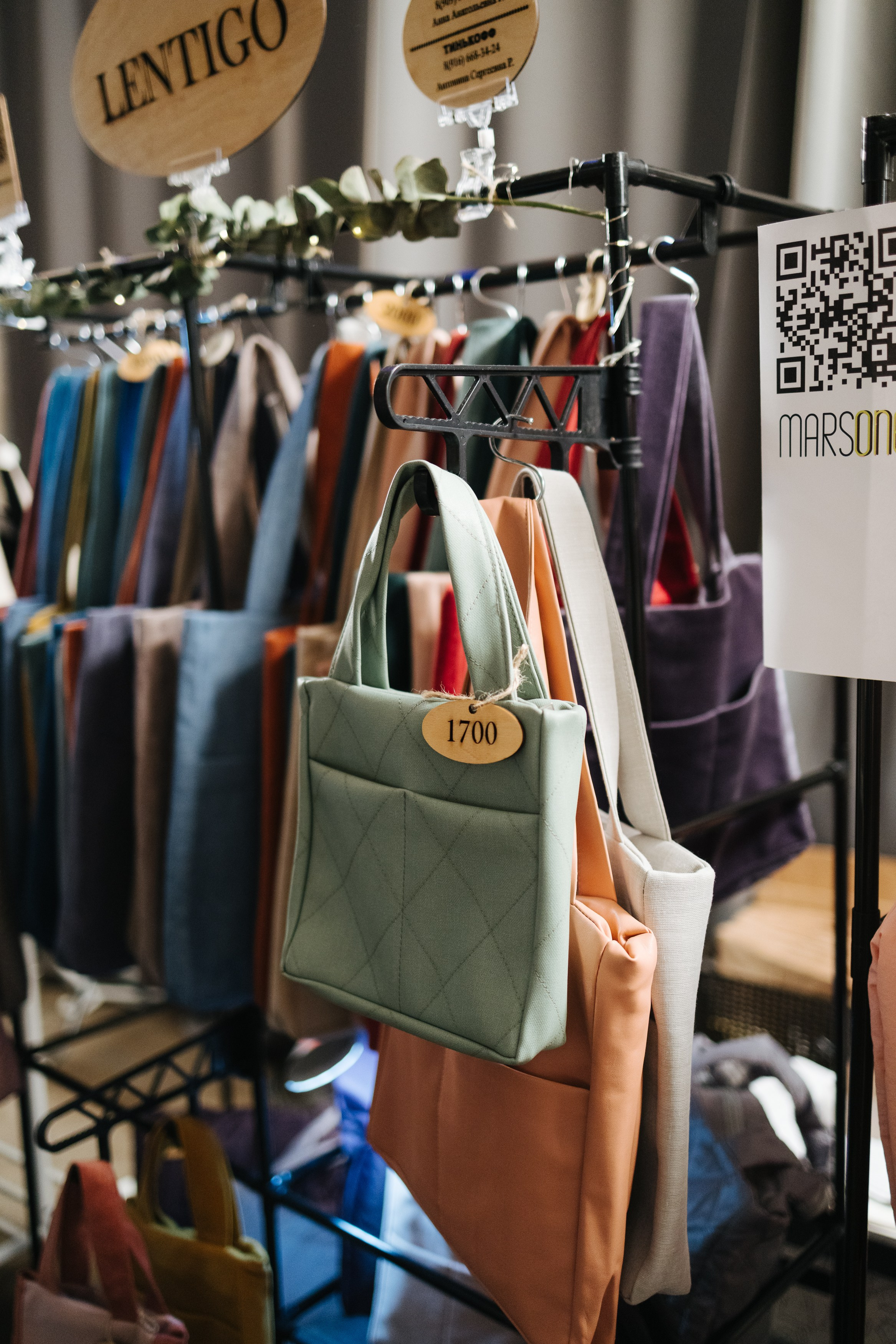 22–23 апреля 2023 в пространстве «Поле». Фотоотчеты «Ламбада-маркета»