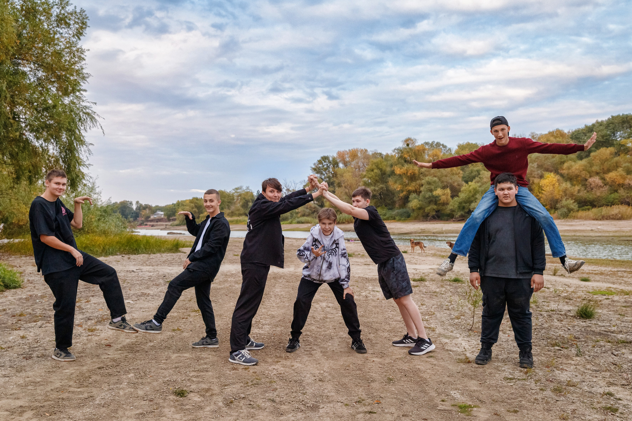Пикник. Пашковская переправа. Марина Ушакова. Фотограф. Выпускные альбомы. г. Краснодар