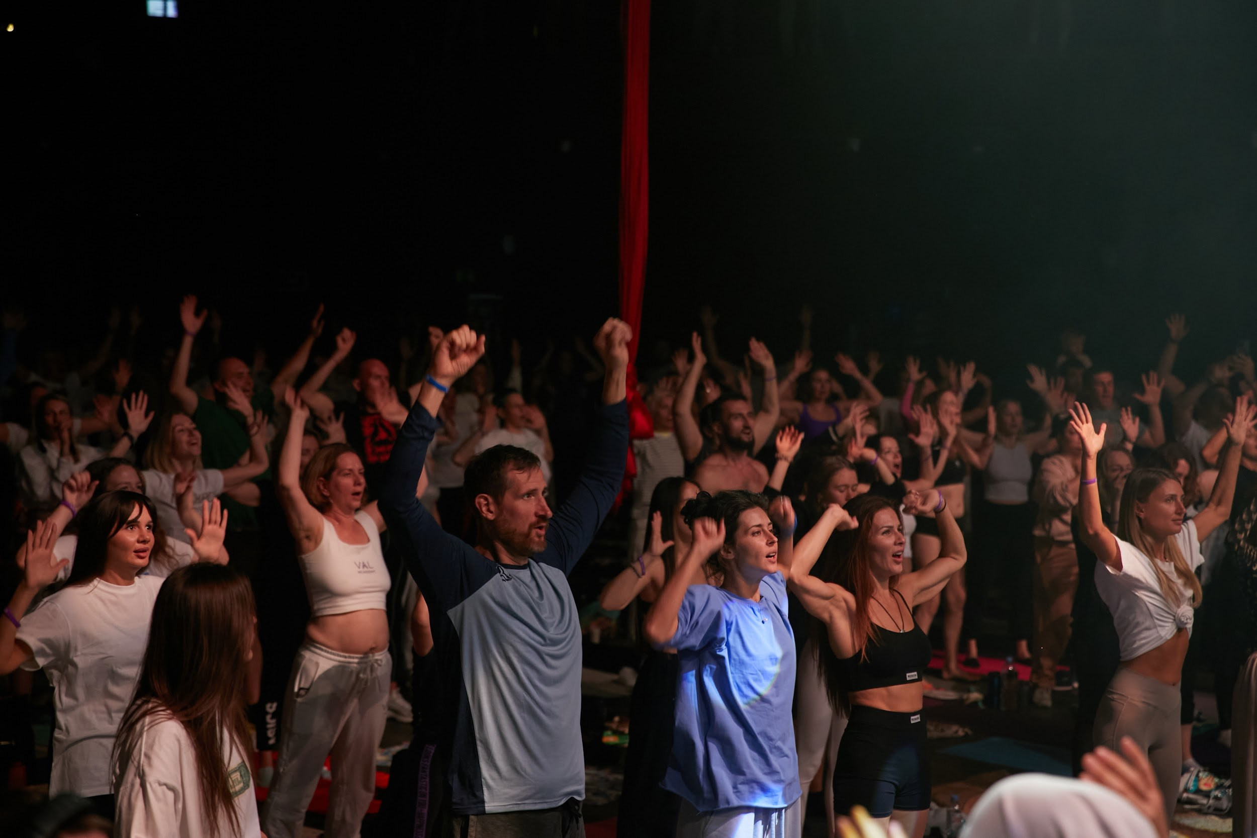 Через хаос — к себе. Крупнейшая в мире динамическая практика. Татьяна Фомичева. Репортажный и светский фотограф в Москве