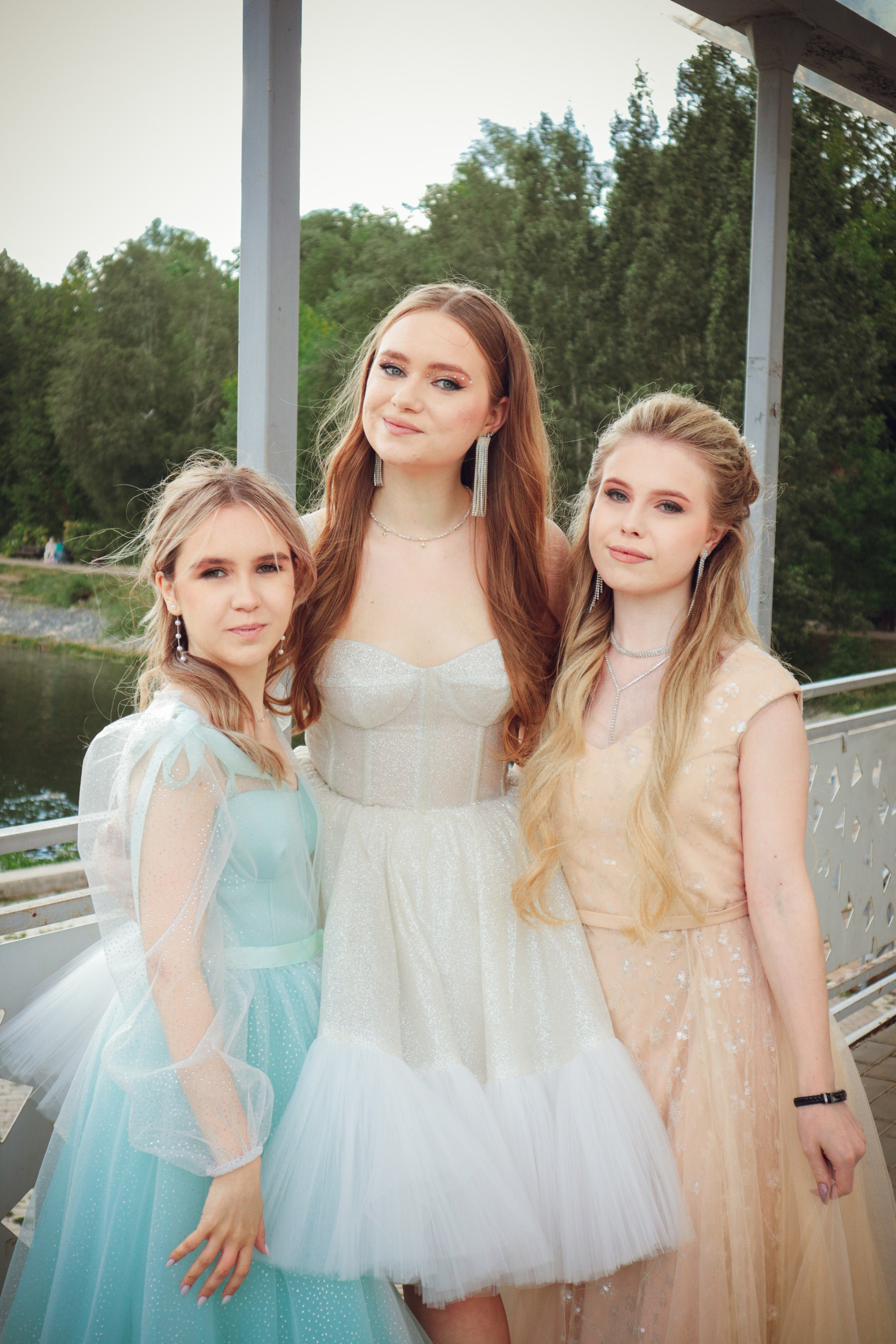 Выпускной 4 школа. Фотограф и видеограф в Бугульме Аня Трутнева