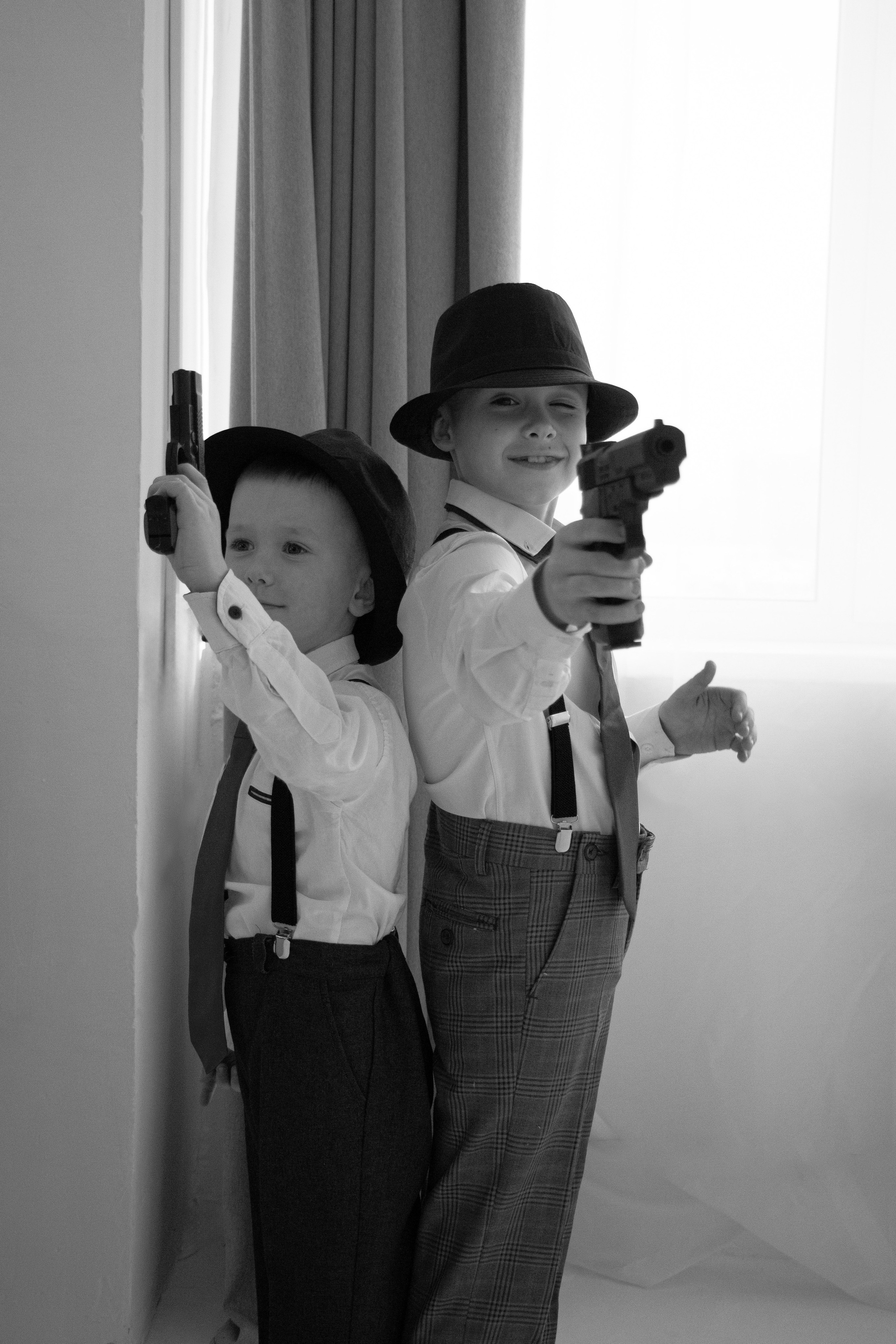 Семейная в стиле гангстеров. Ваш фотограф Ирина Сарнаева Новосибирск — Томск