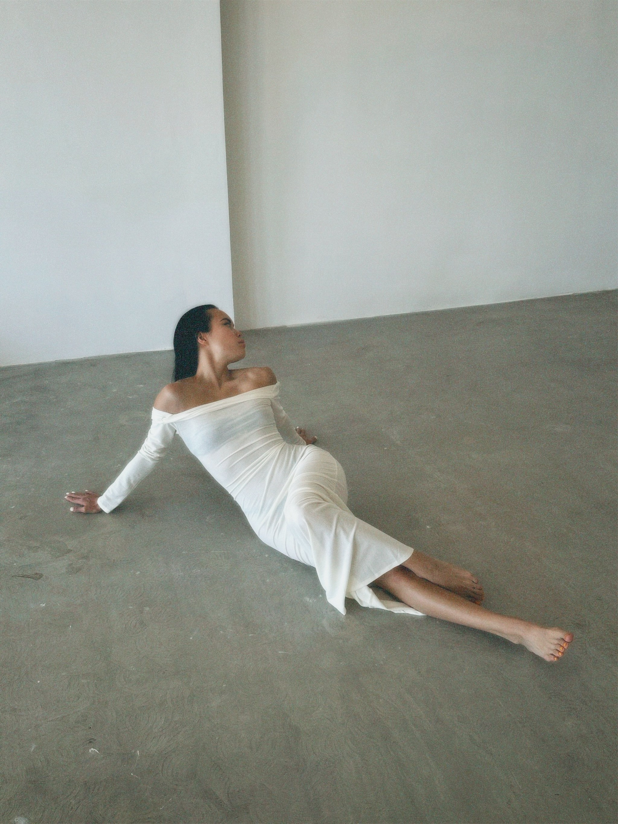 Ира — студийная съемка. Мобильный фотограф и видеограф — Алина