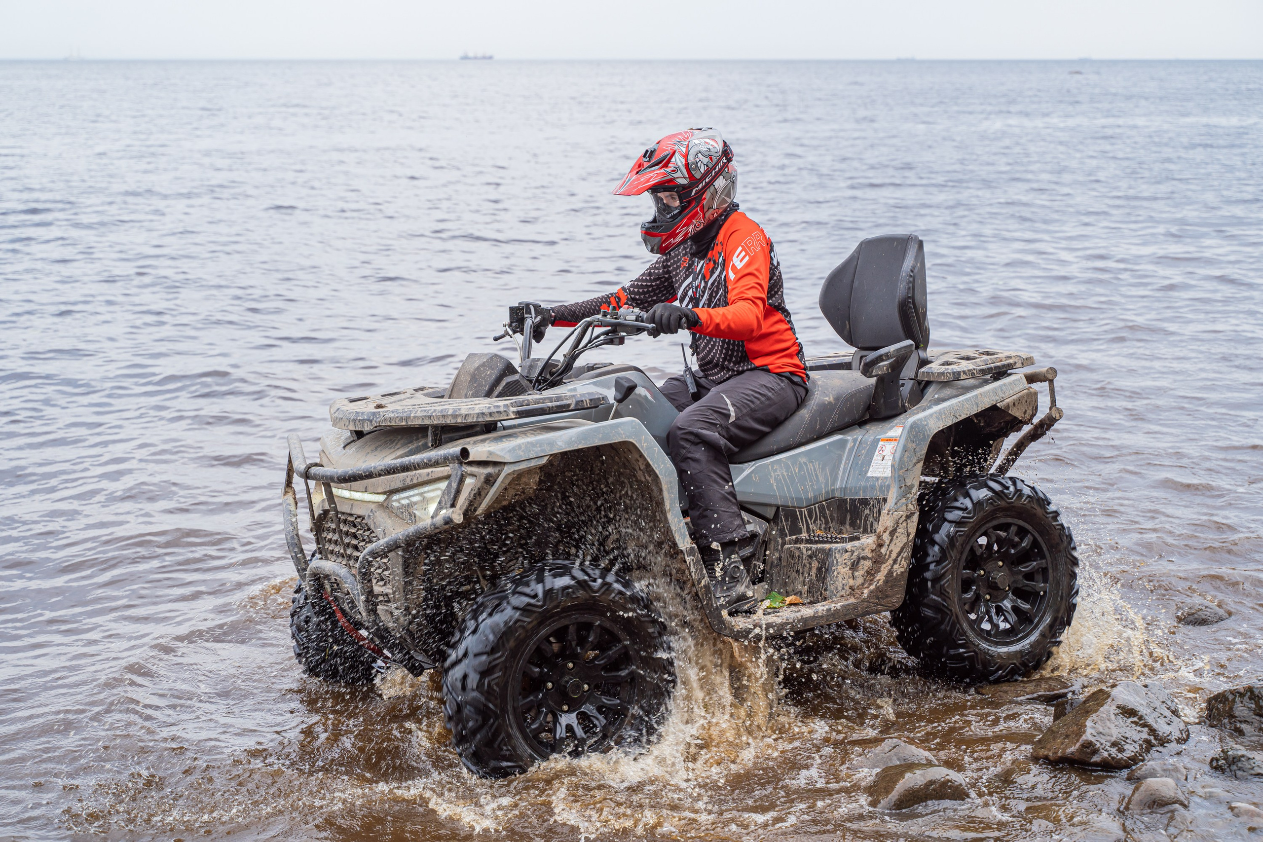 Квадровыезд —спортивный репортаж в Ленинградской области. Свадебный, семейный, портретный, репортажный фотограф в Санкт-Петербурге