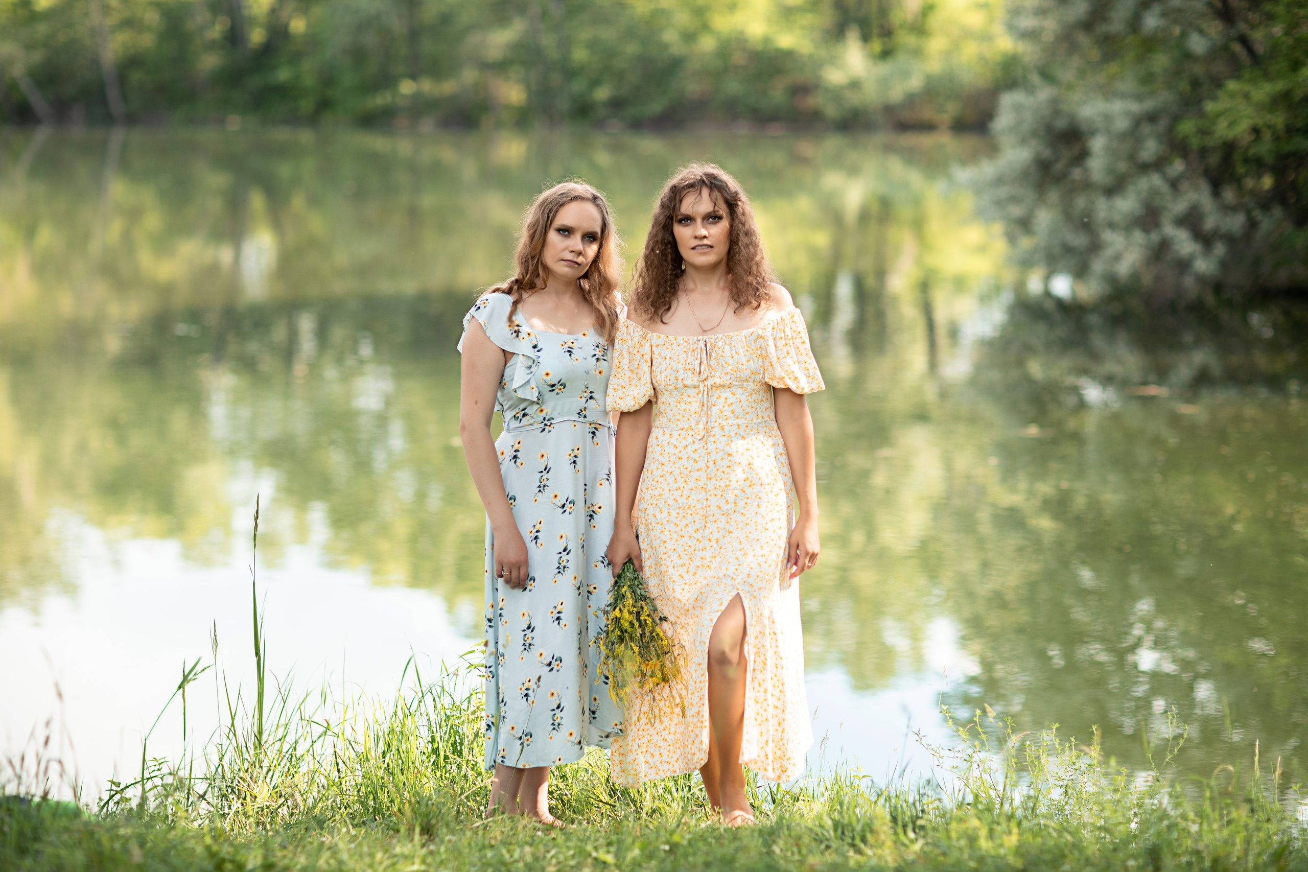 Маша и Наташа. Женский и семейный Фотограф В Усть-Каменогорске Юлия Журавлева