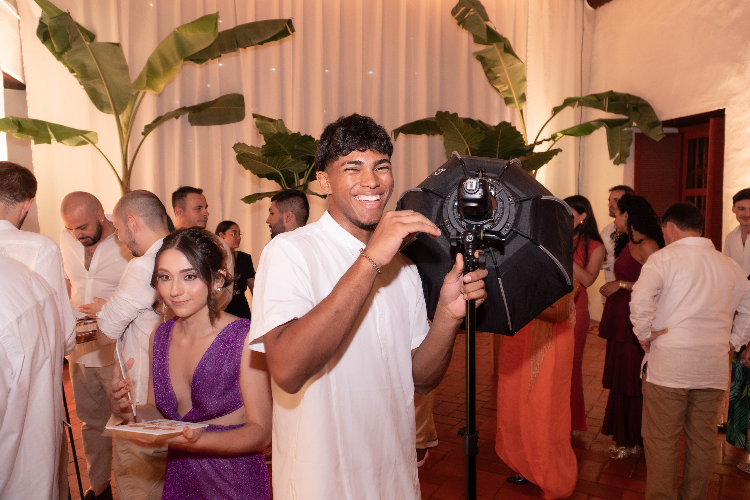 Catalina and Romain. Wedding Photographer in Barcelona and Medellin