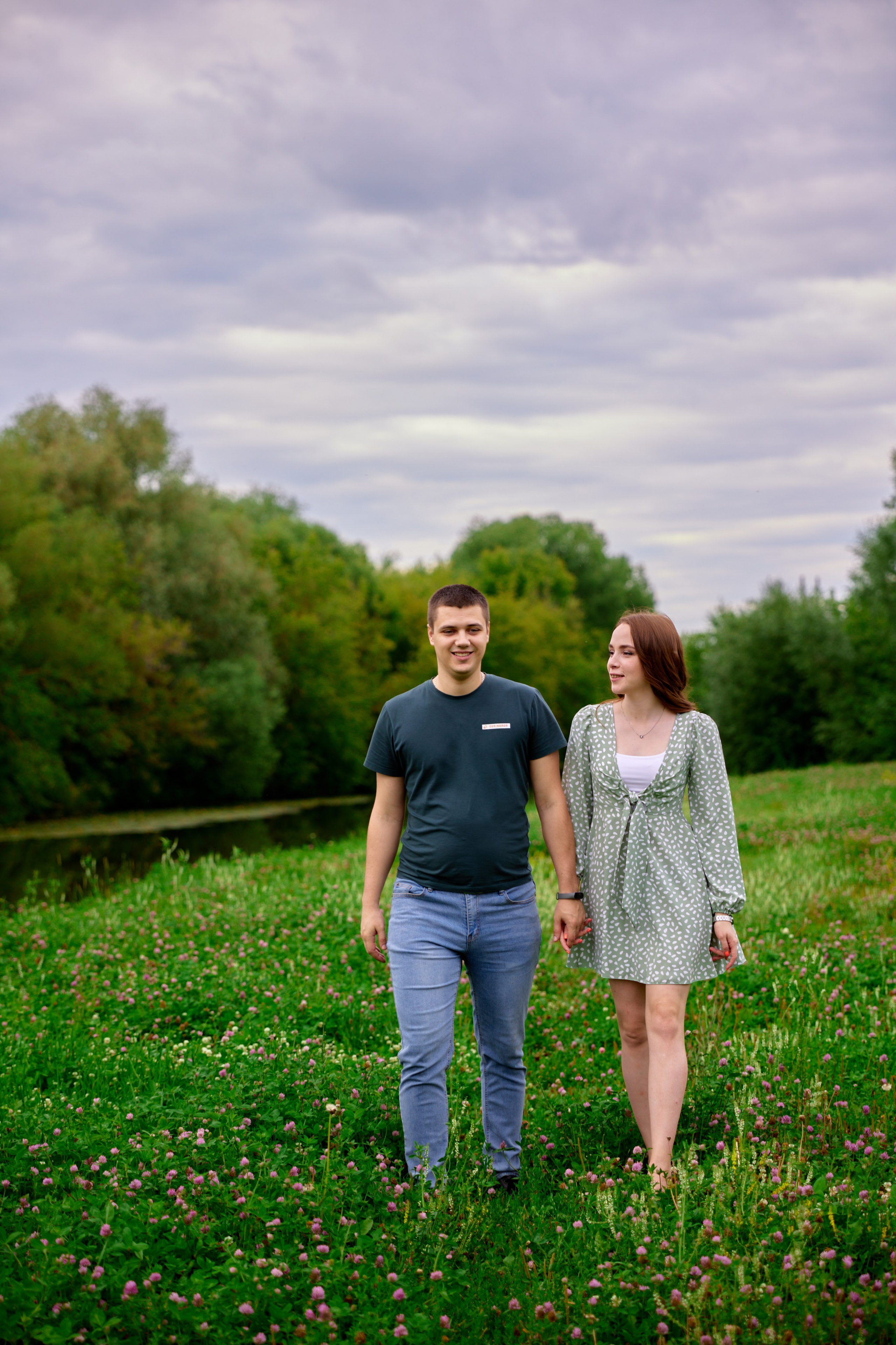 Прогулка на природе. Свадебный и семейный фотограф г. Саранск
