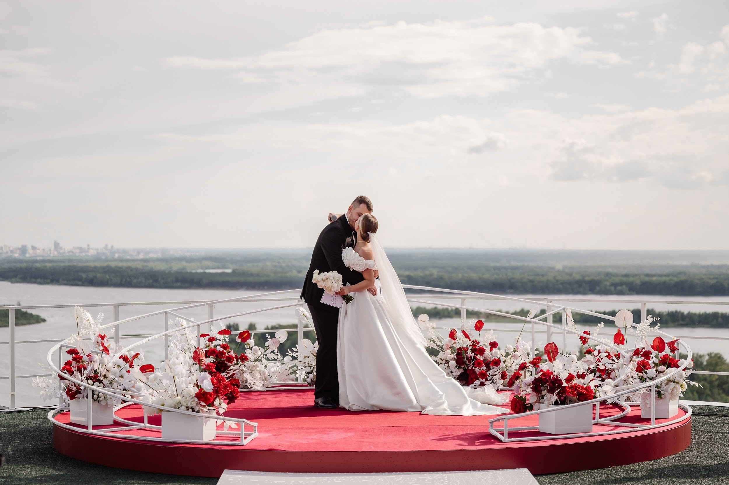 Любовь похожая на сон. Свадебное агентство Reverence Самара