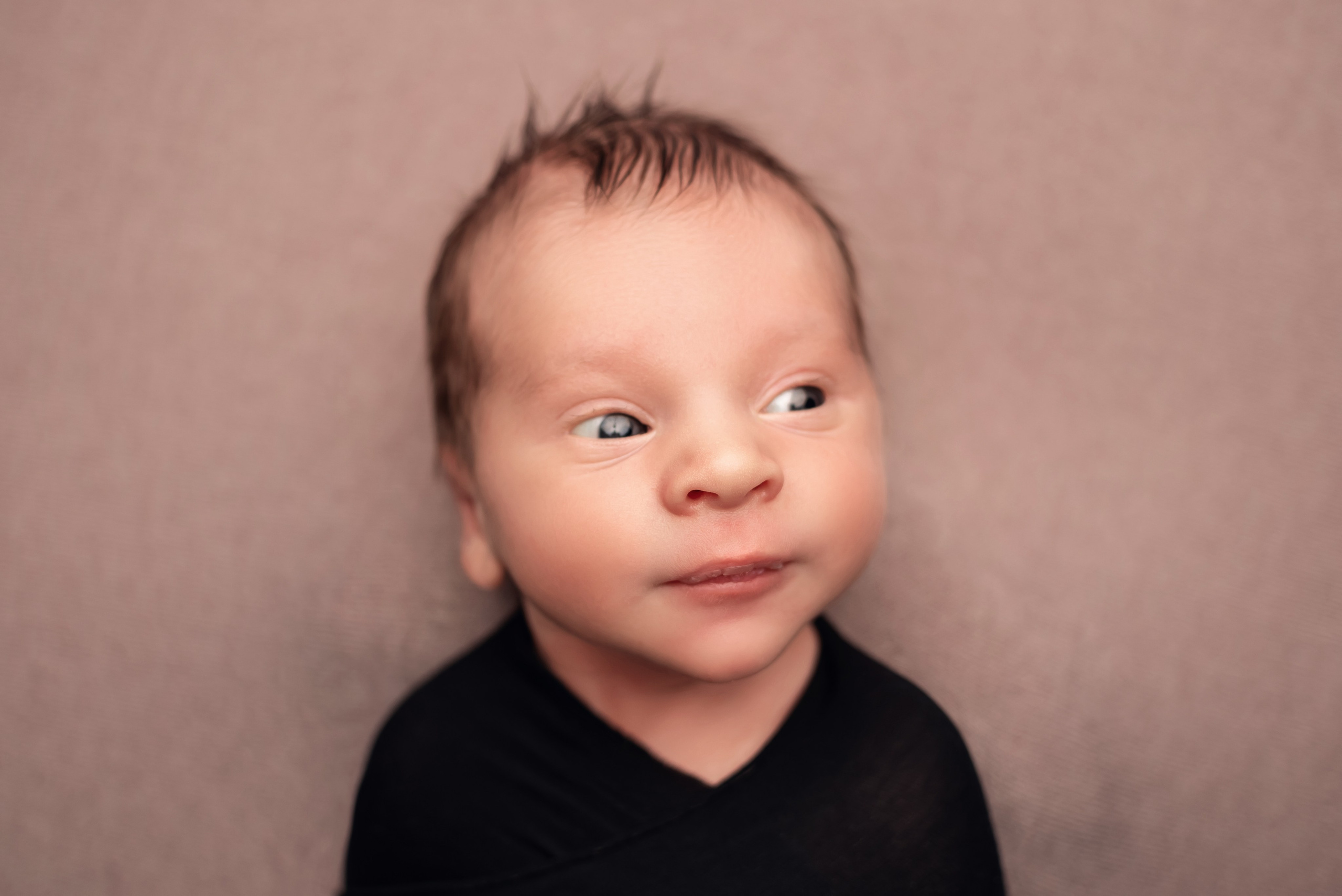 Новорождённые (в обмотках). Детский фотограф новорождённых в Минске Боровик Екатерина