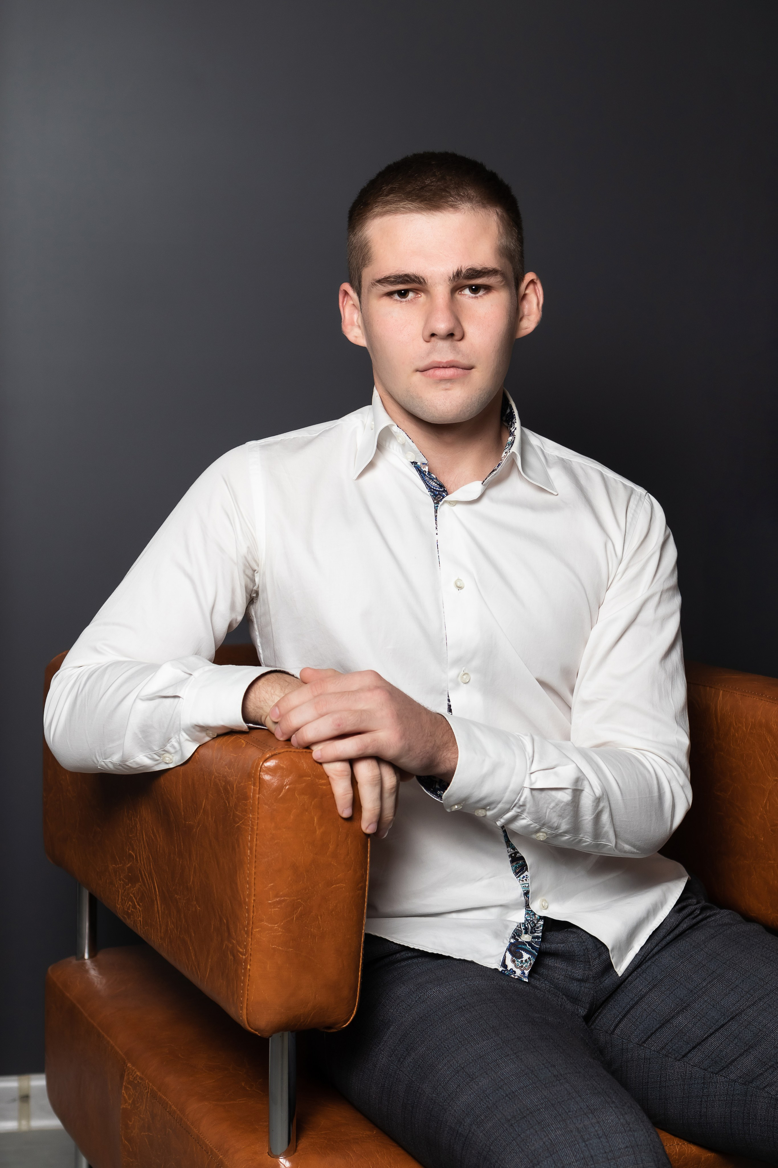 Портреты старшая школа. Выпускные альбомы в Калининграде