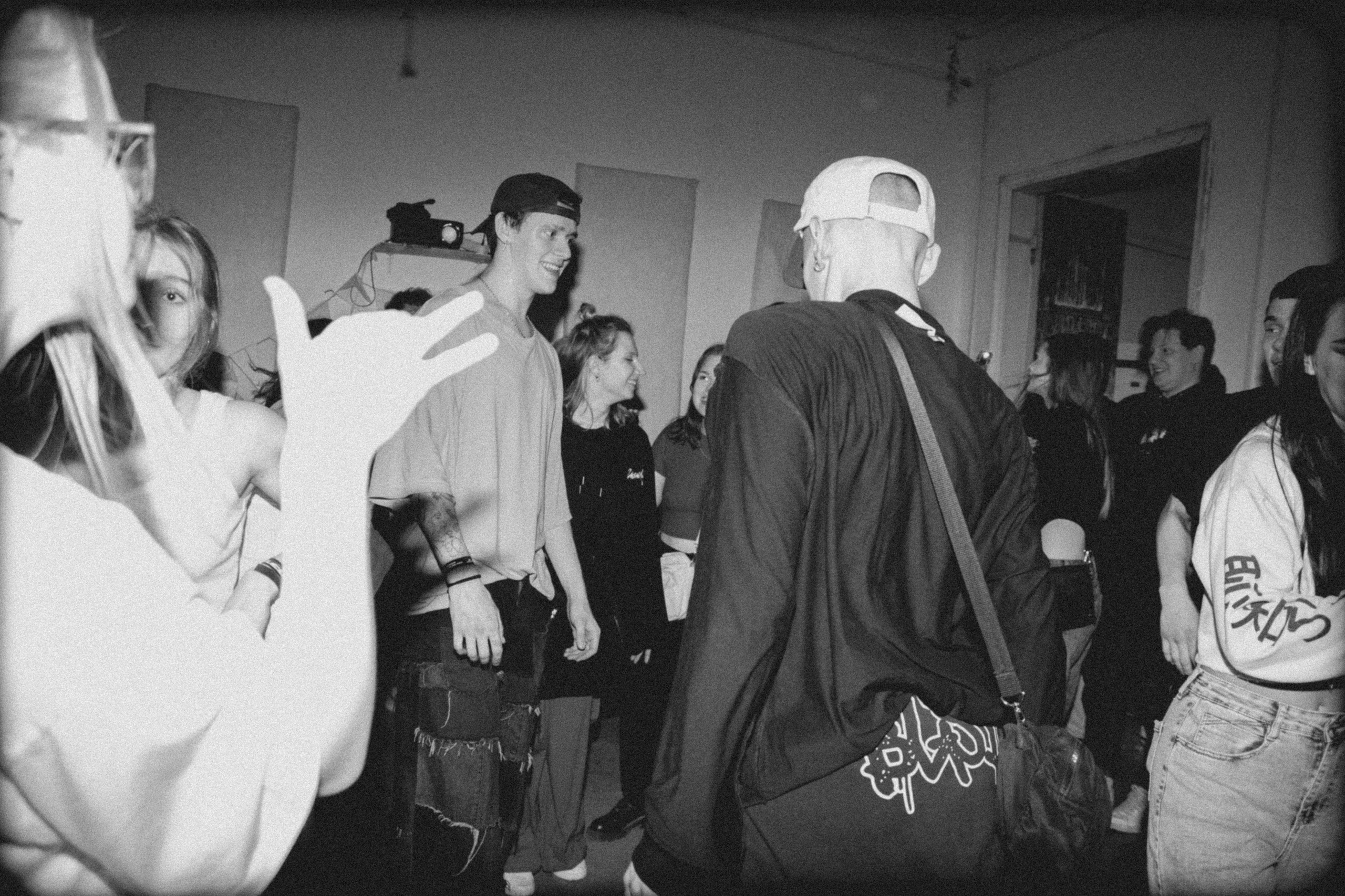 Тусовки. Фотограф Егор Огородов