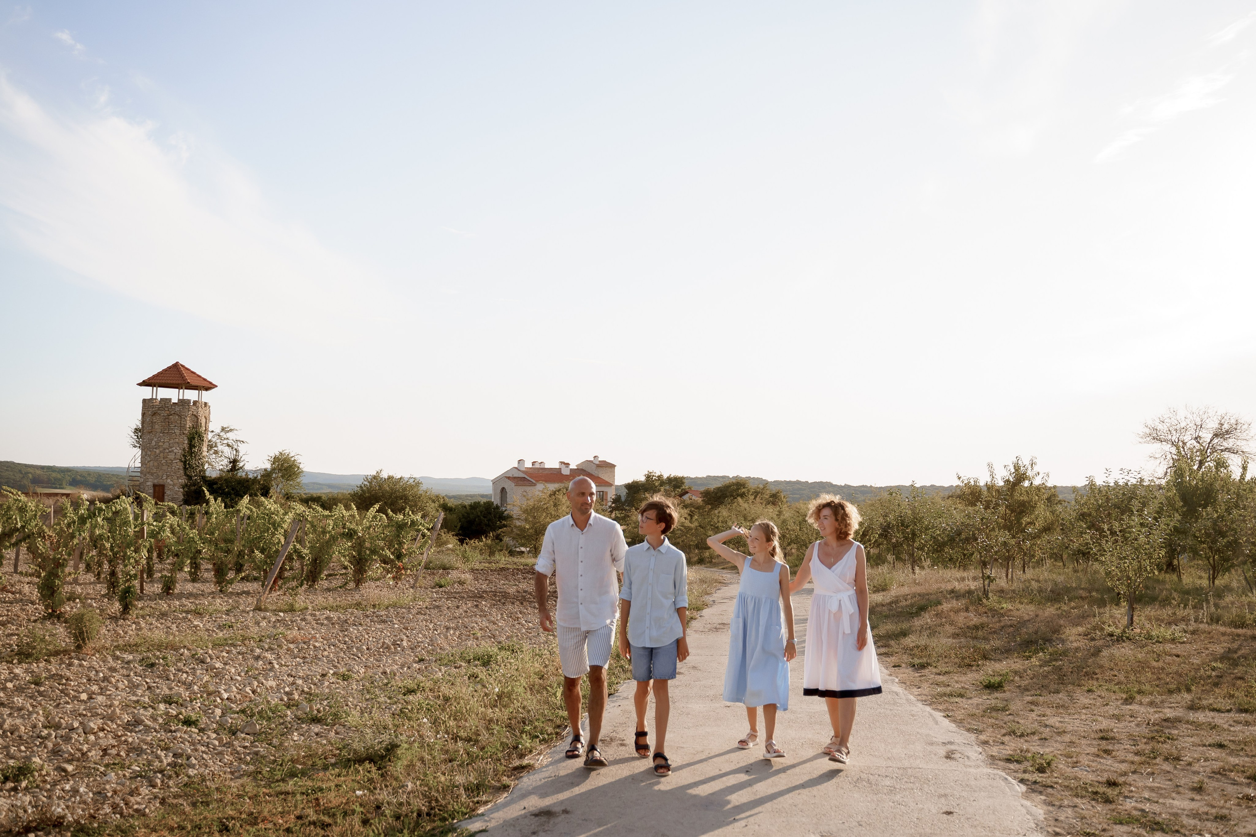 Семейная фотосессия в Chateau Andre. Карпенко Марина свадебный и семейный фотограф Анапа, Краснодар, Геленджик, Сочи, Темрюк
