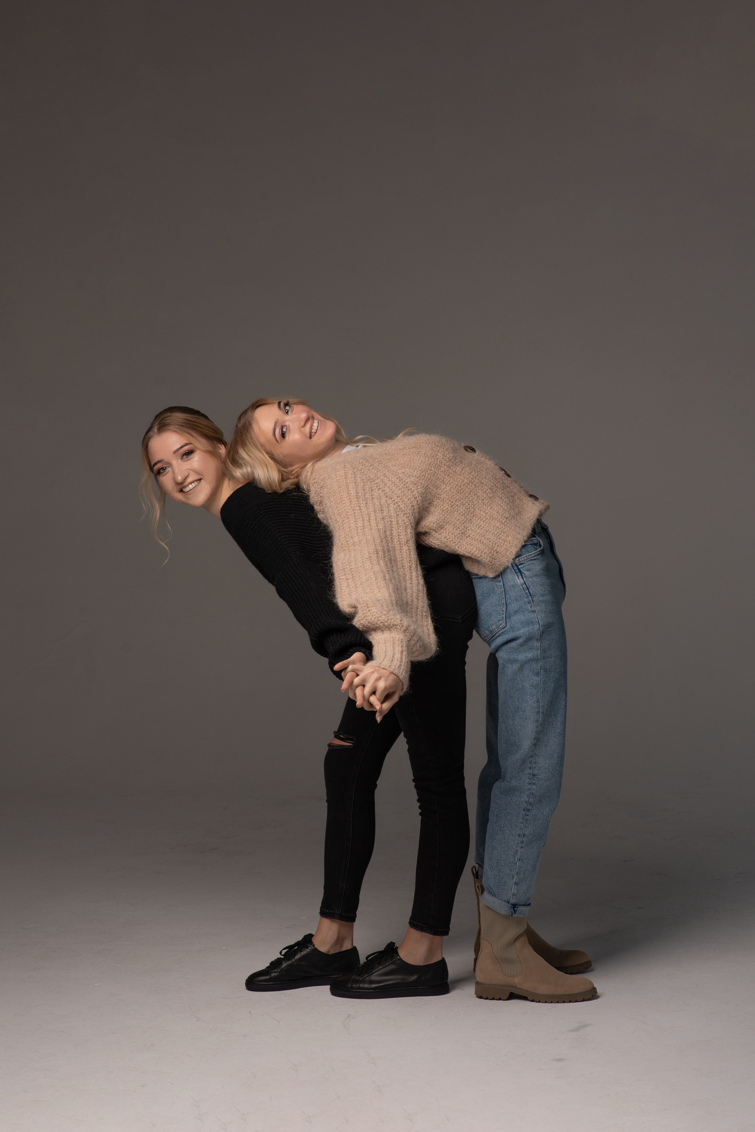 Фотосессия сестер Дарьи и Ксении. Фотограф в Москве и Люберцах, Валя Шикулина