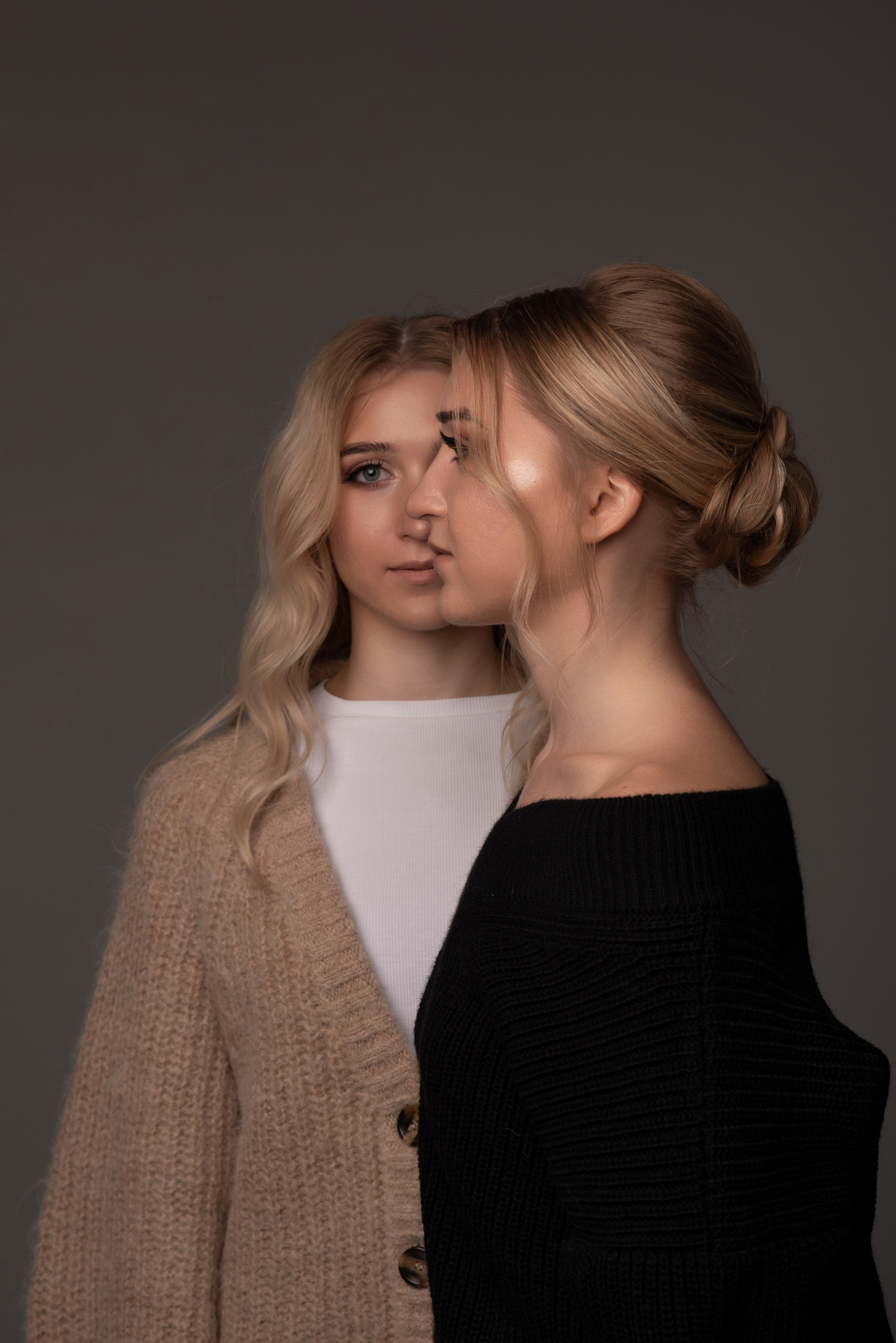 Фотосессия сестер Дарьи и Ксении. Фотограф в Москве и Люберцах, Валя Шикулина