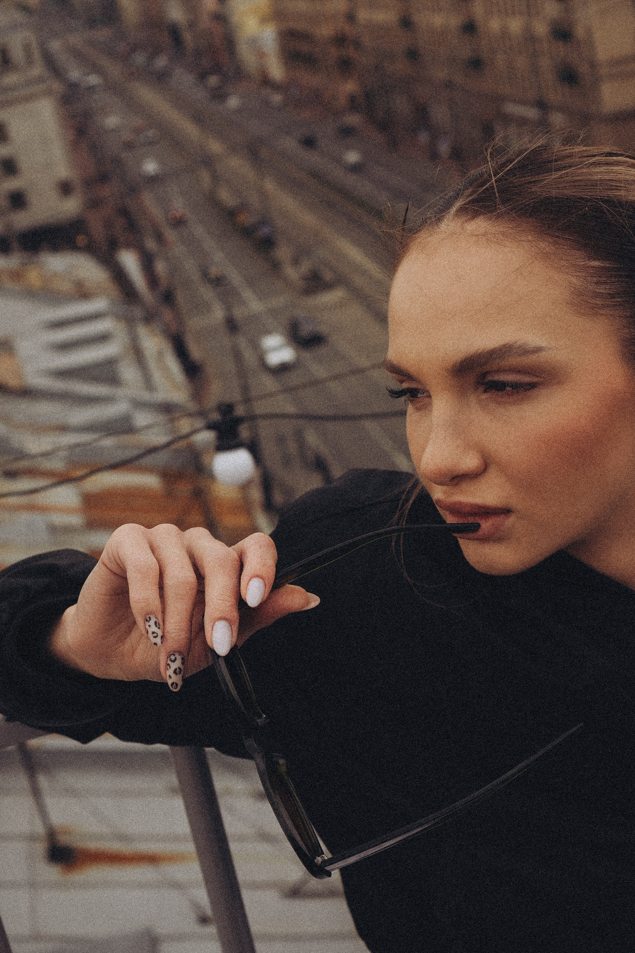 МЫ ГУЛЯЛИ ПРО КРЫШАМ ПИТЕРА. Профессиональный фотограф, Санкт-Петербург — Виктория Богомолова