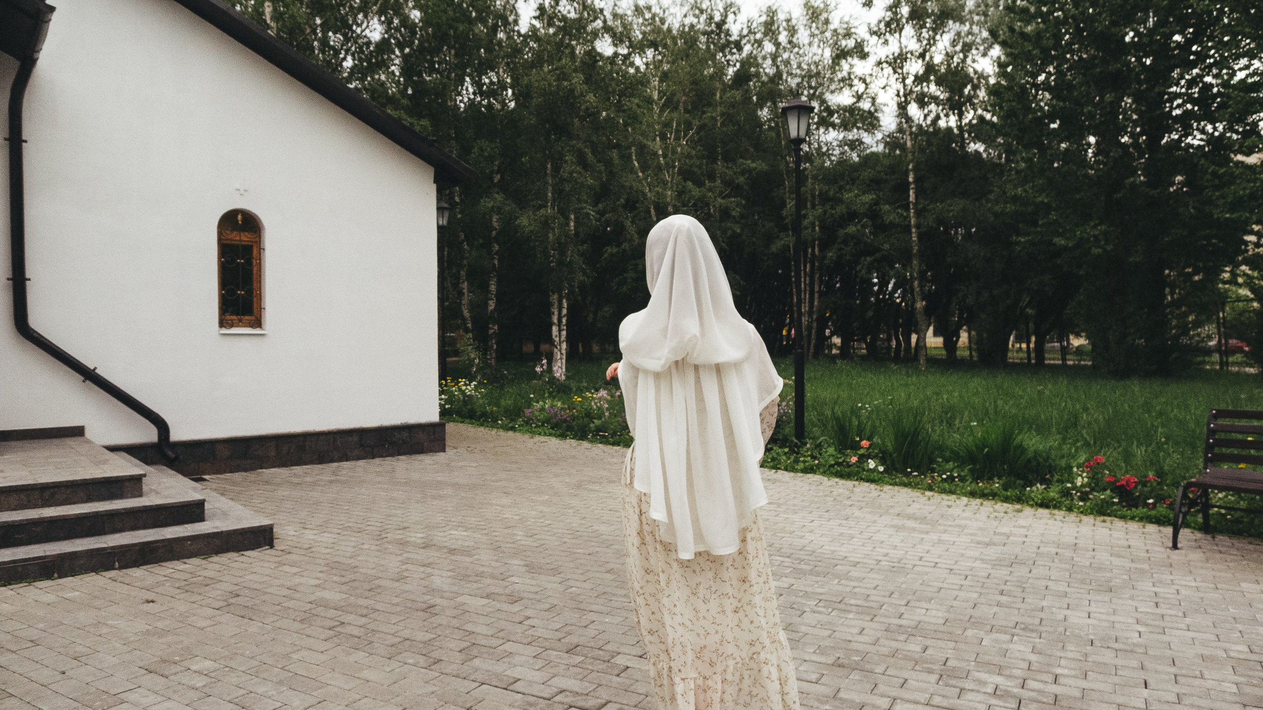 Daniil/sacrament. <3