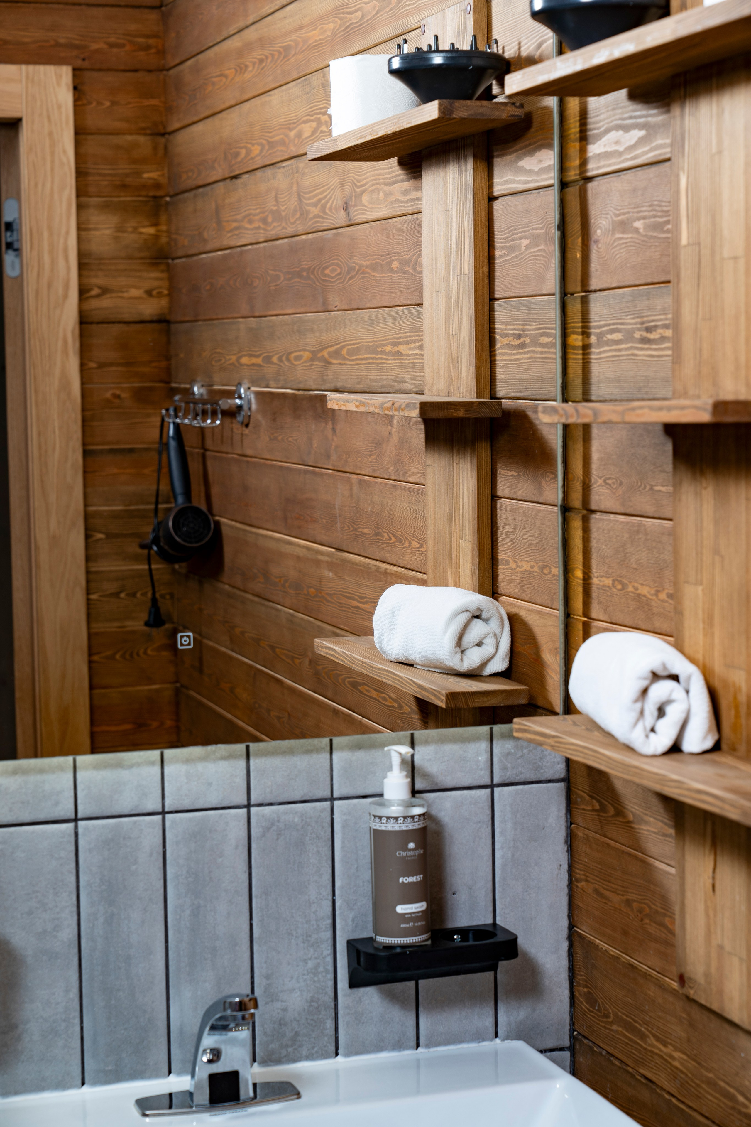 Интерьерные и экстерьерные съемки. Dmitry Golenko