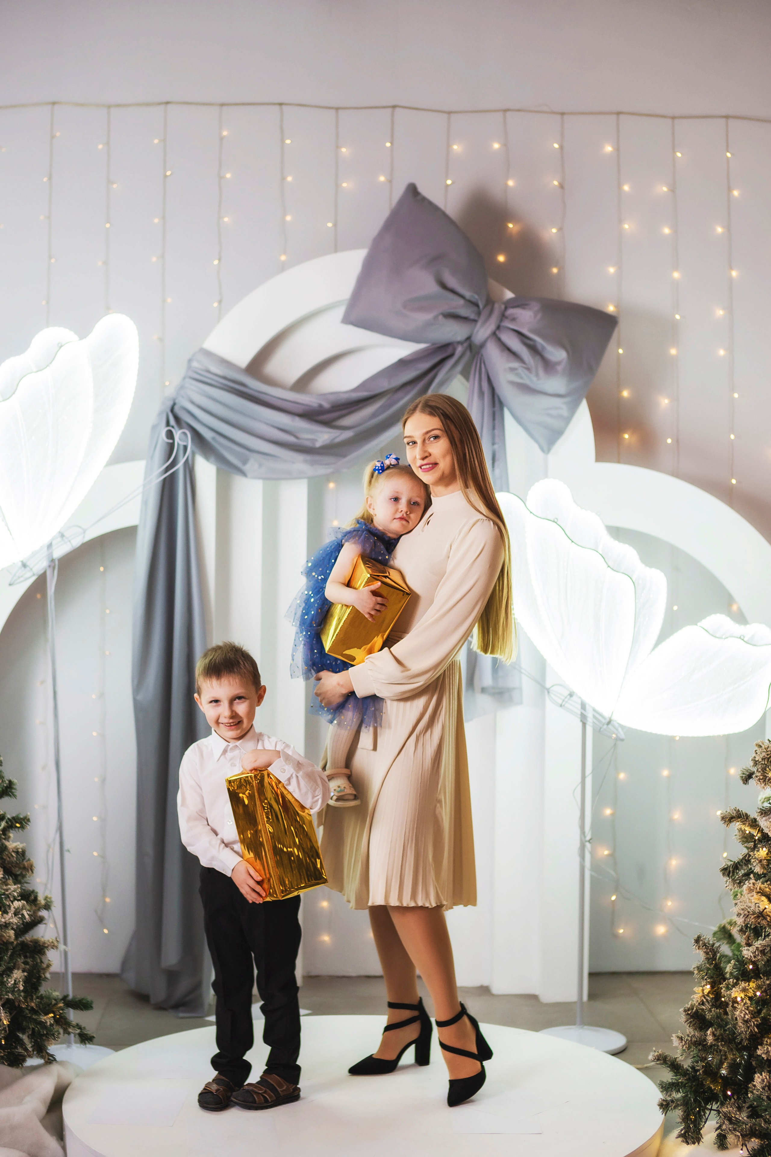 Фотостудия Абажур. Семейный фотограф в Саратове