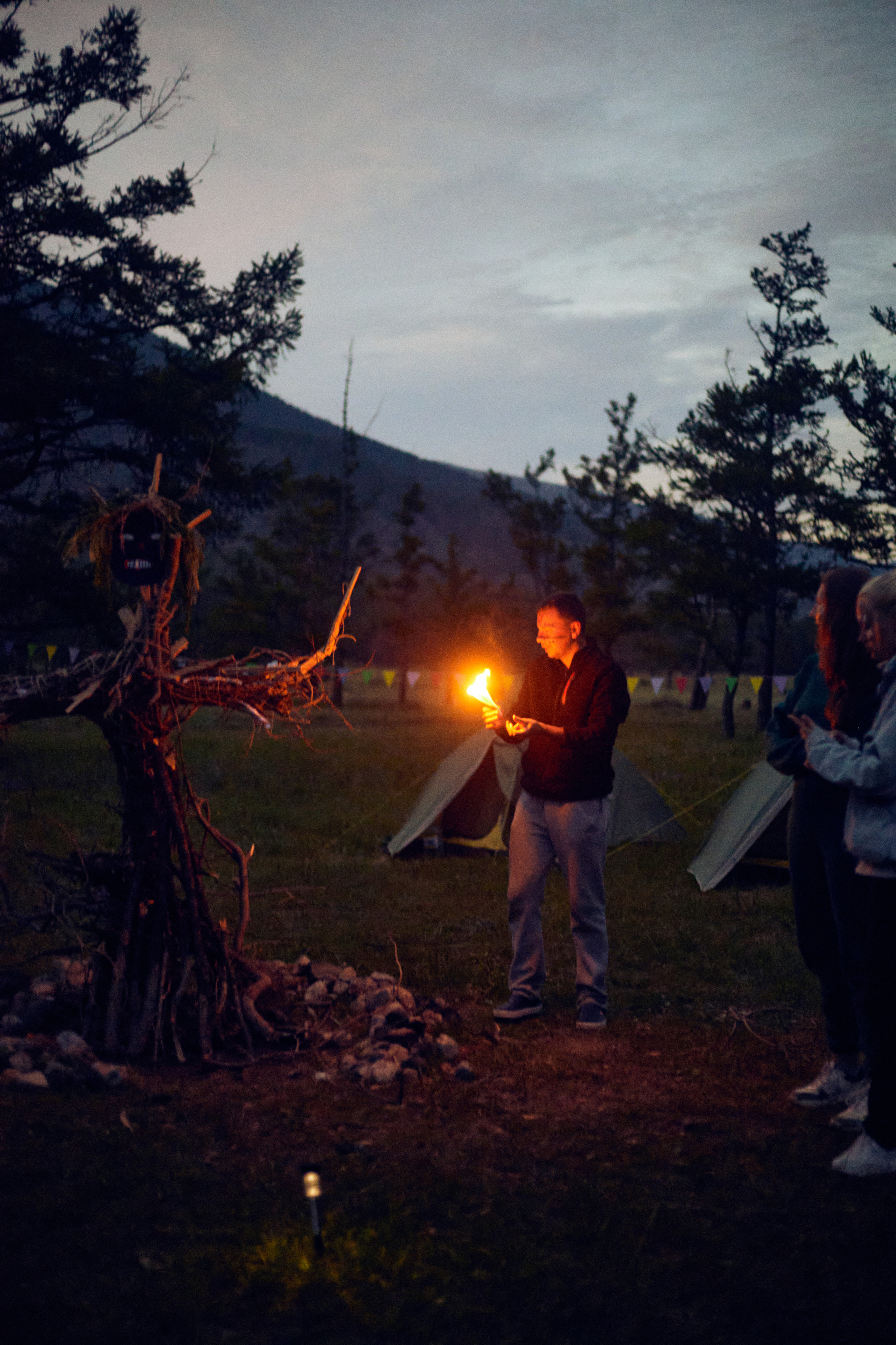 1 сезон. 1642 — первый лагерь для взрослых на Байкале