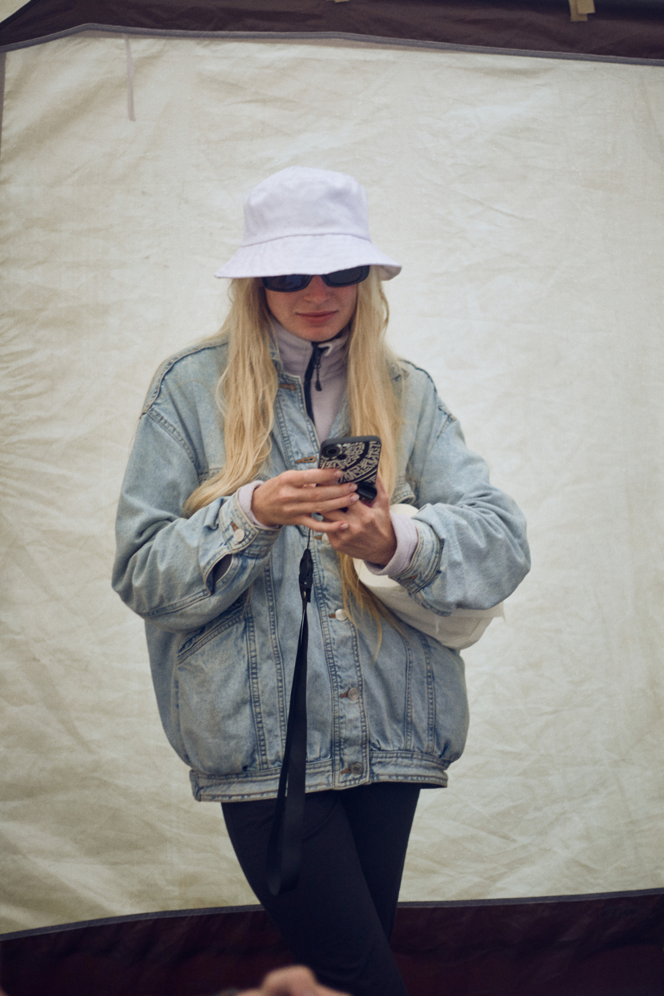 1 сезон. 1642 — первый лагерь для взрослых на Байкале