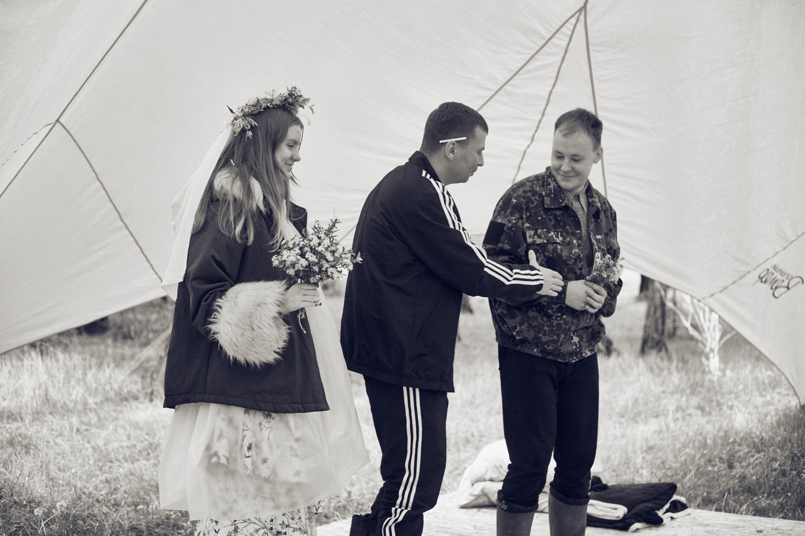 1 сезон. 1642 — первый лагерь для взрослых на Байкале