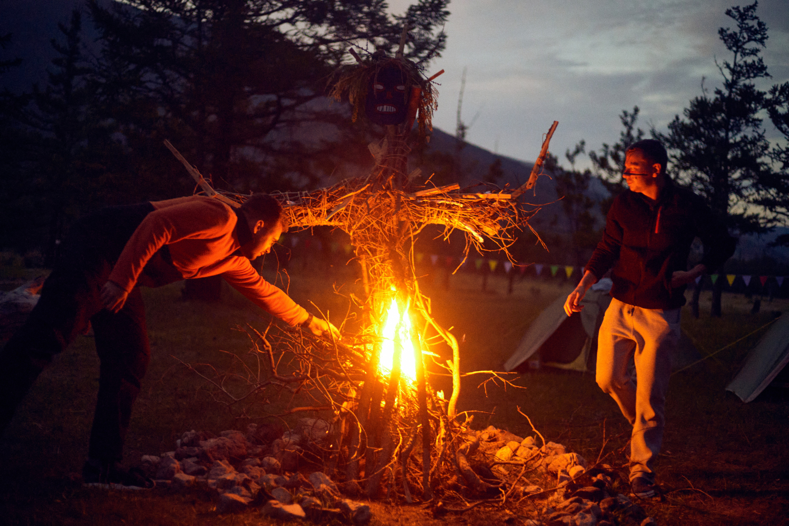 1 сезон. 1642 — первый лагерь для взрослых на Байкале