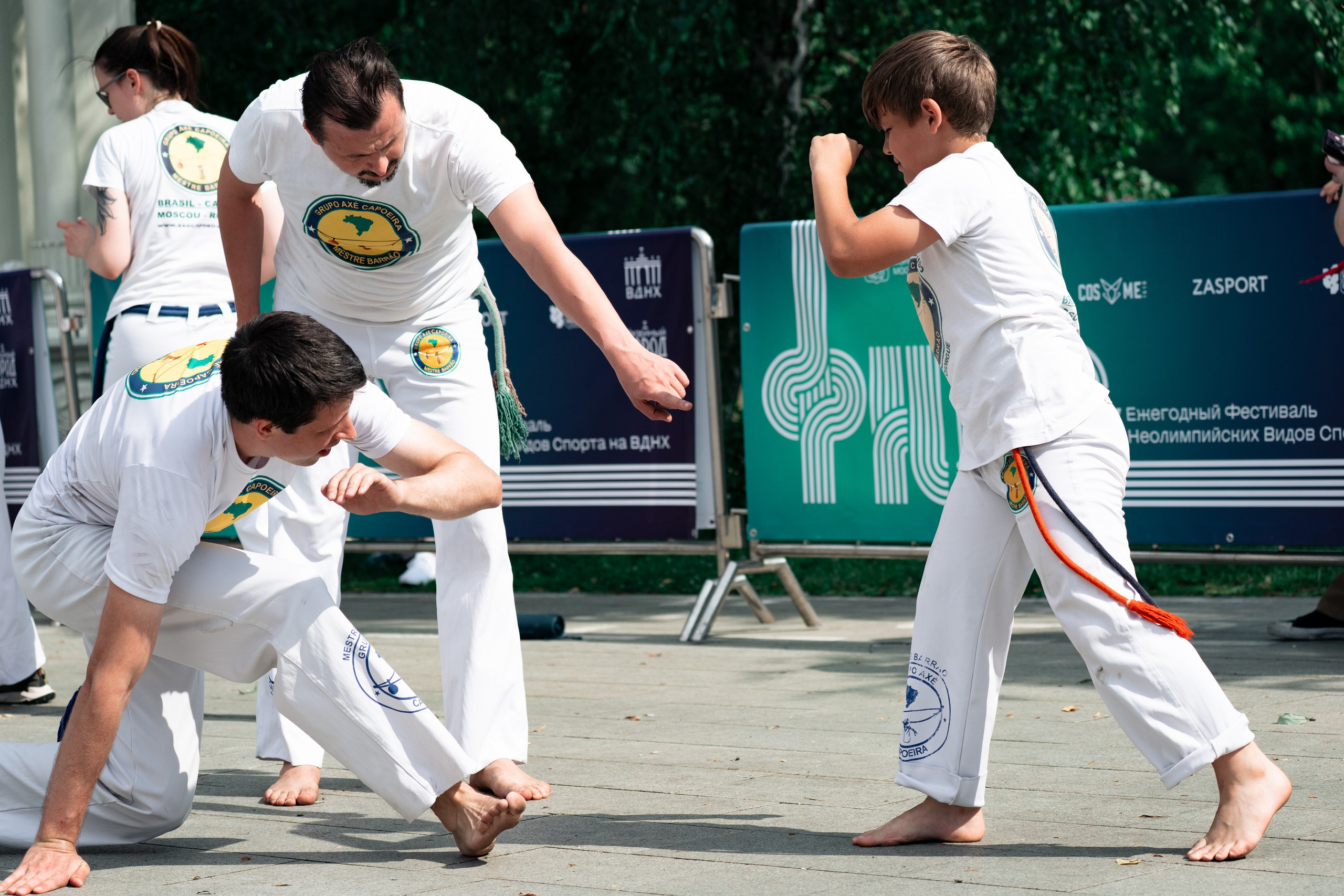 Открытый класс AXE Capoeira на фестивале неолимписких видов спорта на ВДНХ 2025 г:. Фотограф в Москве Ткаченко Владимир