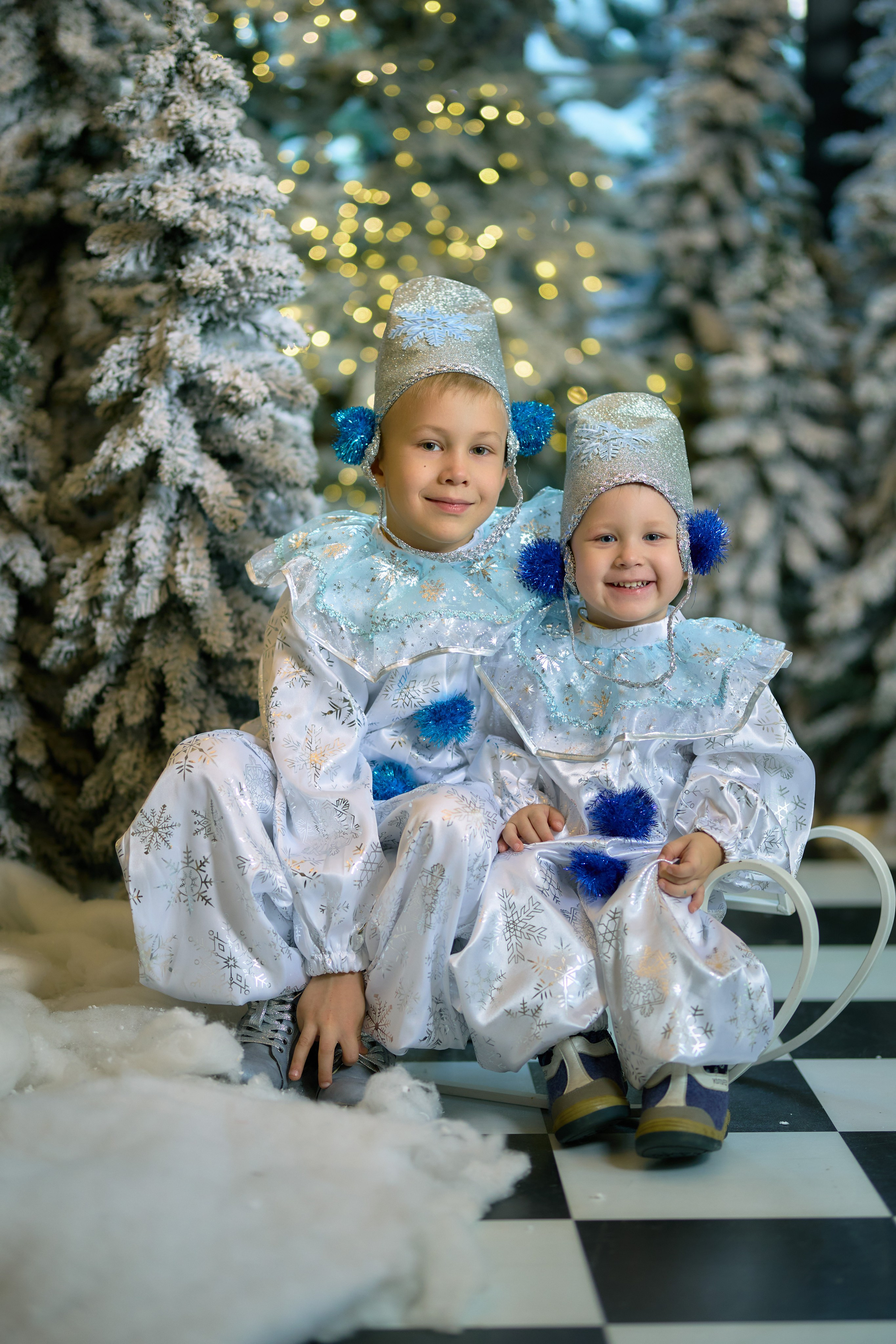 Семейная студийная новогодняя фотосессия. Владимир Суздалов (ProMaXe) — Портретный фотограф, тематические фотосессии в Чебоксарах