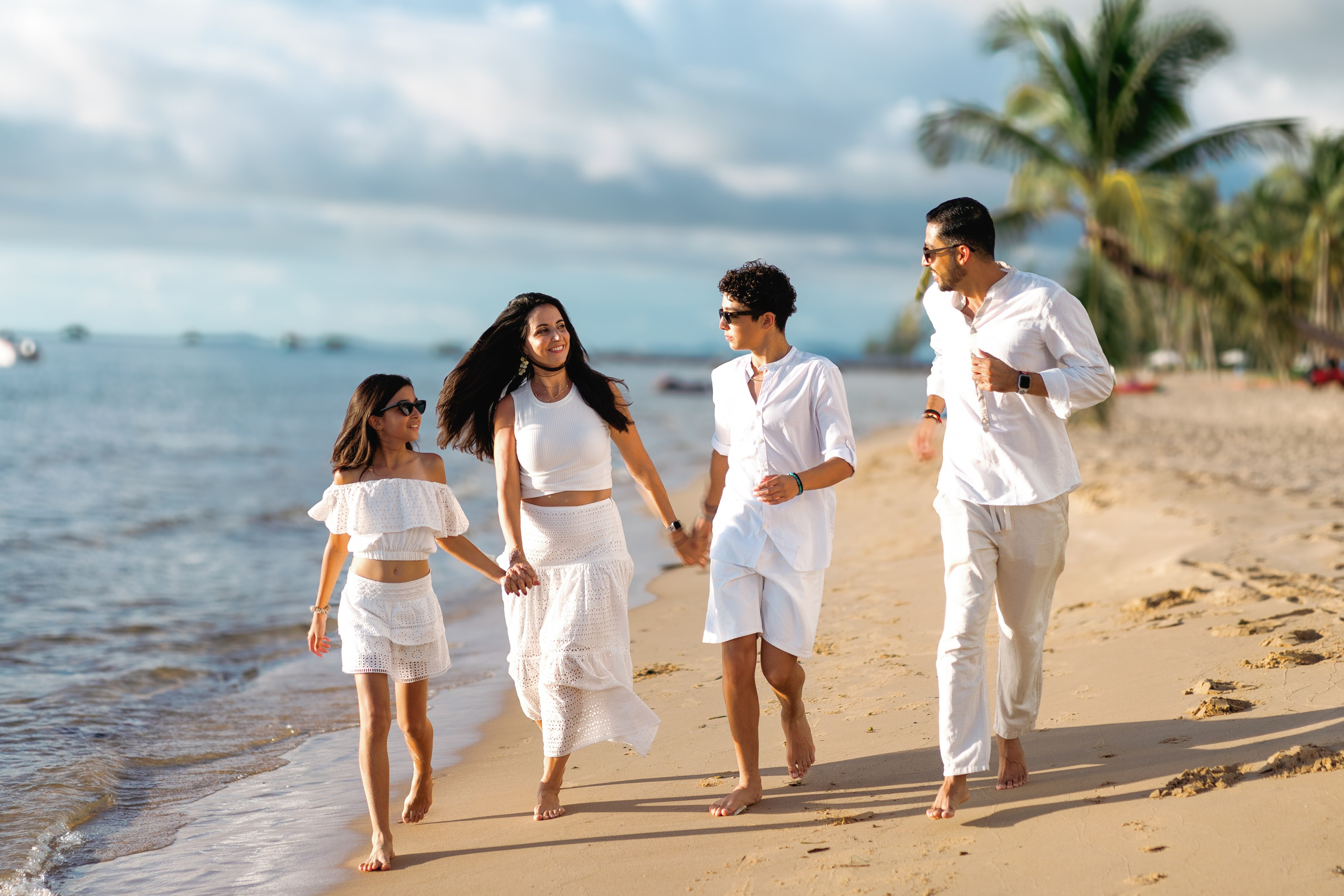 Family. PhuQuoc photographer — Phu Quoc wedding photographer