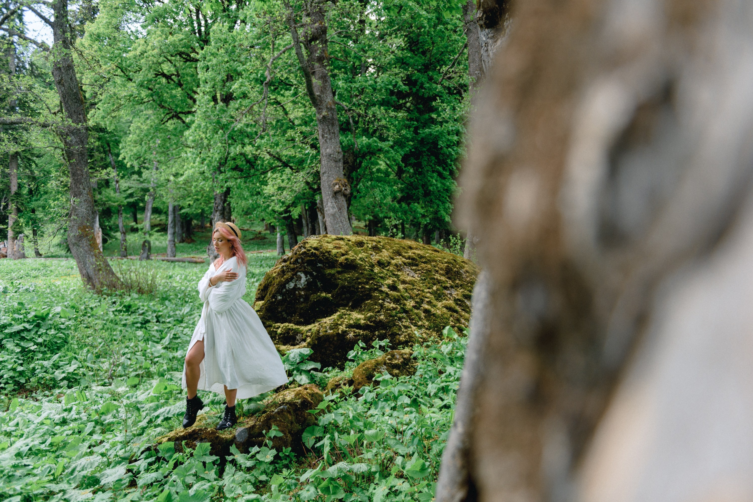 Alpine meadows phototour|The Italian Dolomites Love Story photoshoot. Fedor Lemeshko — Destination Wedding and Family Lifestyle photographer