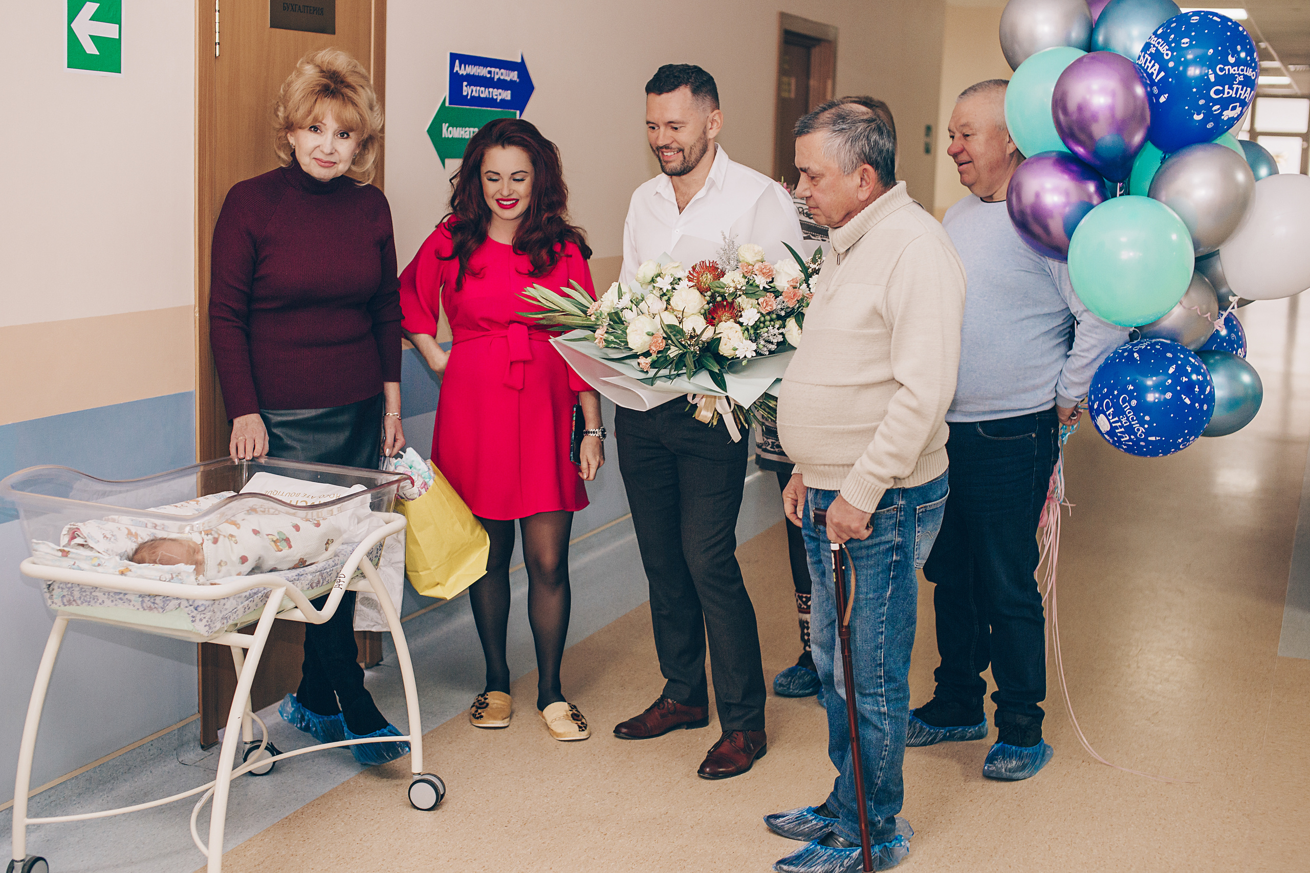 Выписка с Перинатального центра. Свадебный и семейный фотограф/видеограф в Краснодаре Наталья Осинская