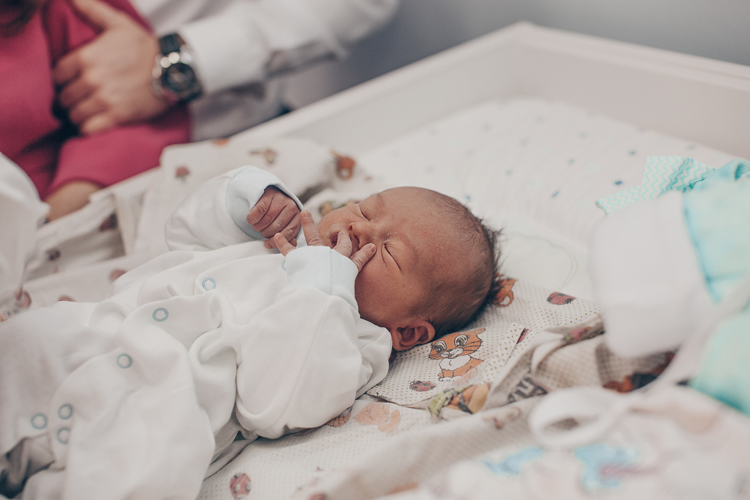 Выписка с Перинатального центра. Свадебный и семейный фотограф/видеограф в Краснодаре Наталья Осинская