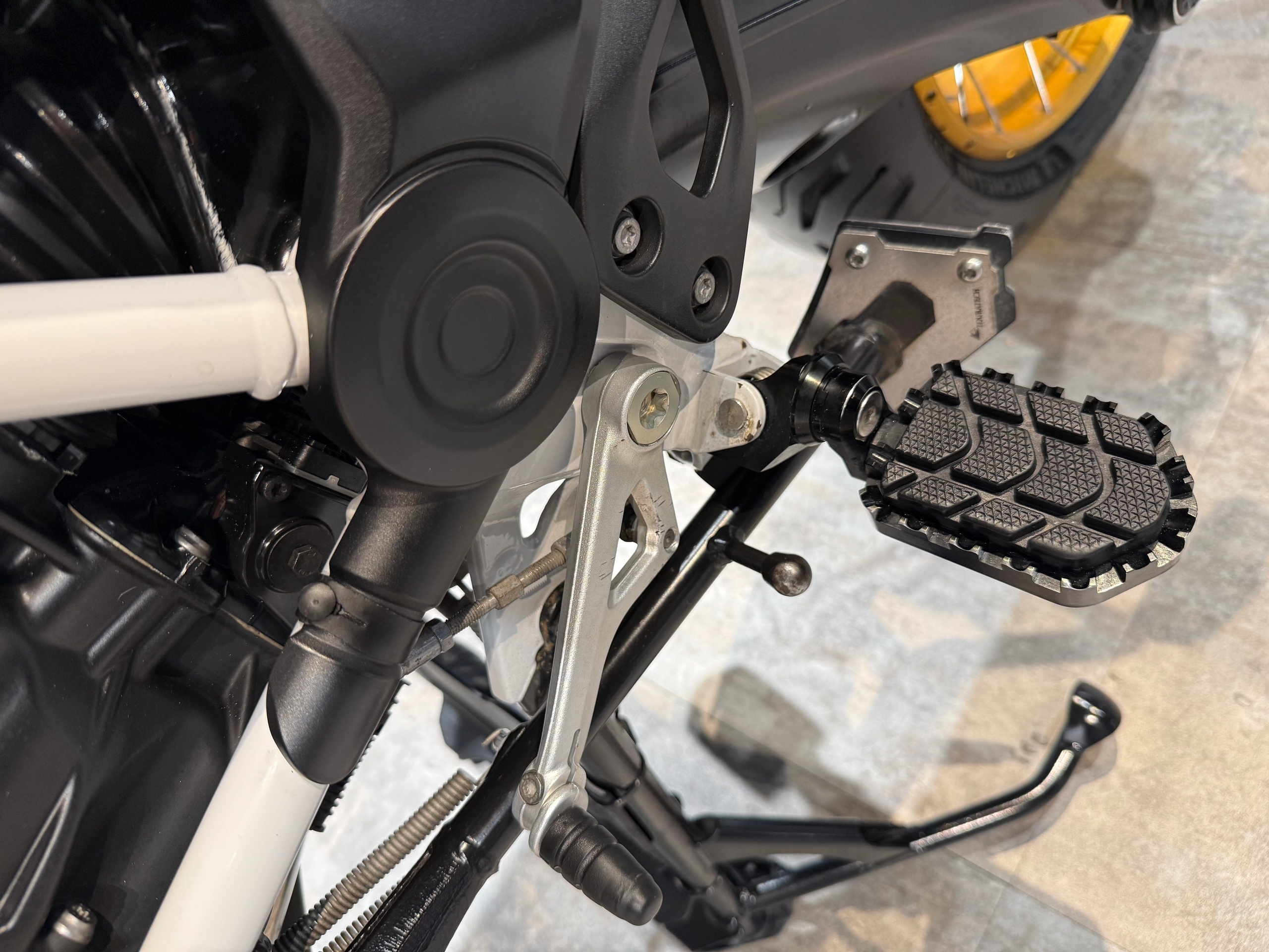 BMW R1250GS ADV Rallye HP. Hello Davidson, Москва. Только хорошие мотоциклы…