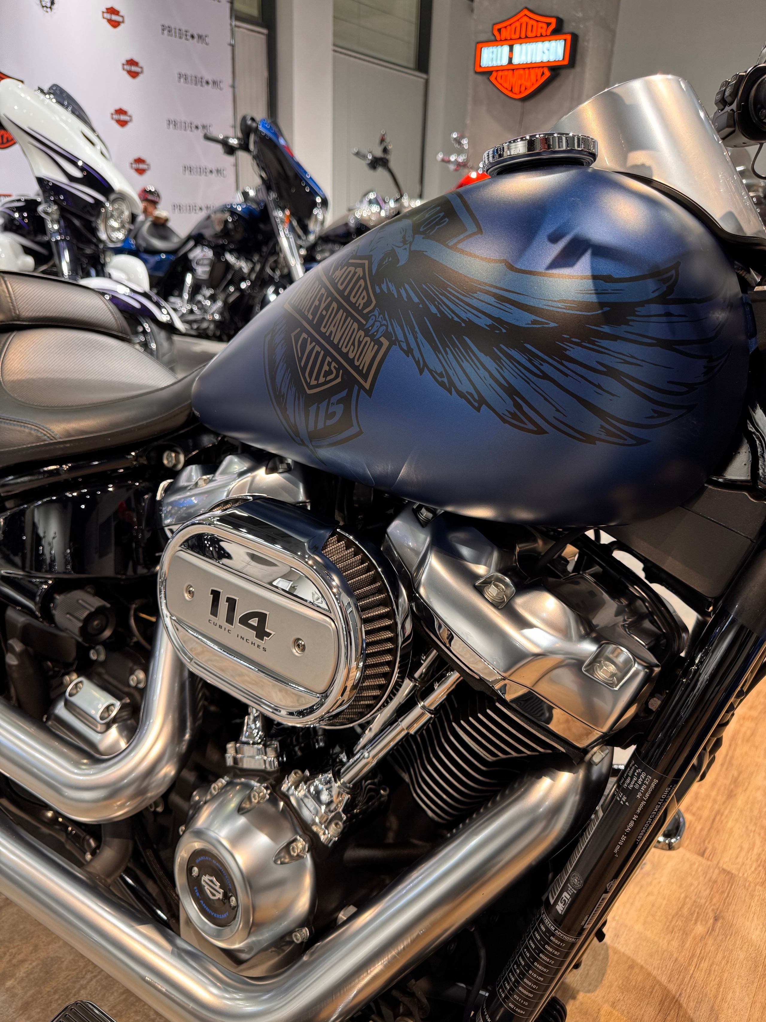 Harley Davidson Sportster 114 FAT BOY — купить мотоцикл. Hello Davidson, Москва. Только хорошие мотоциклы…