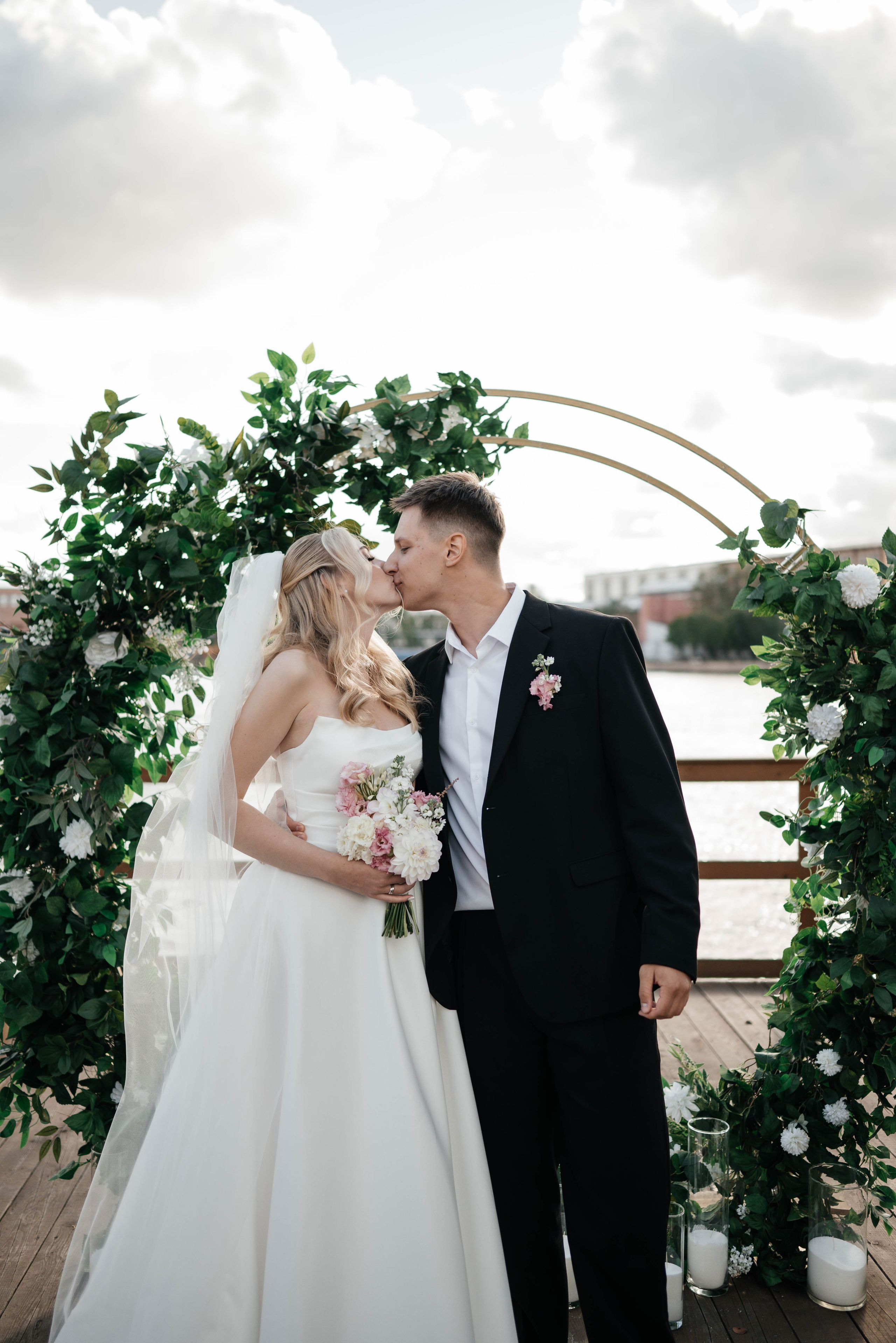 Свадебный банкет. Главная