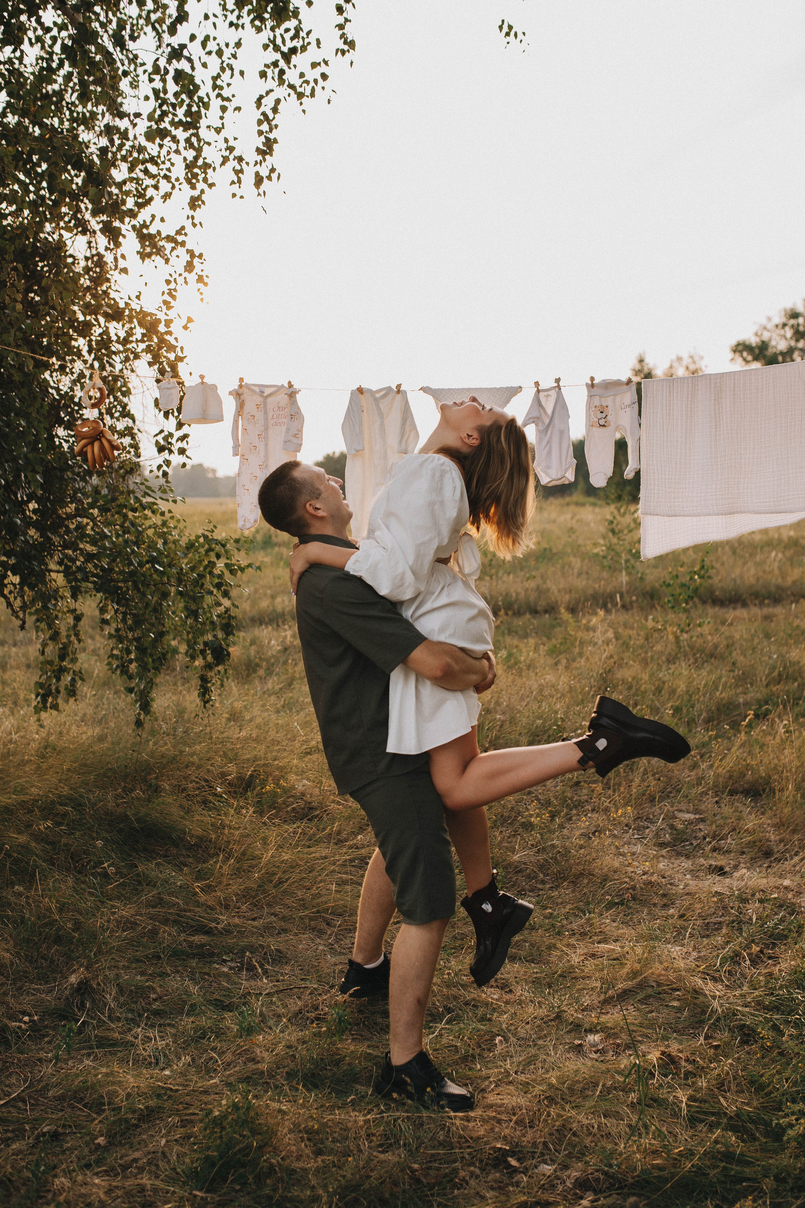 Семейный вечер в деревне. Свадебный фотограф Новосибирск