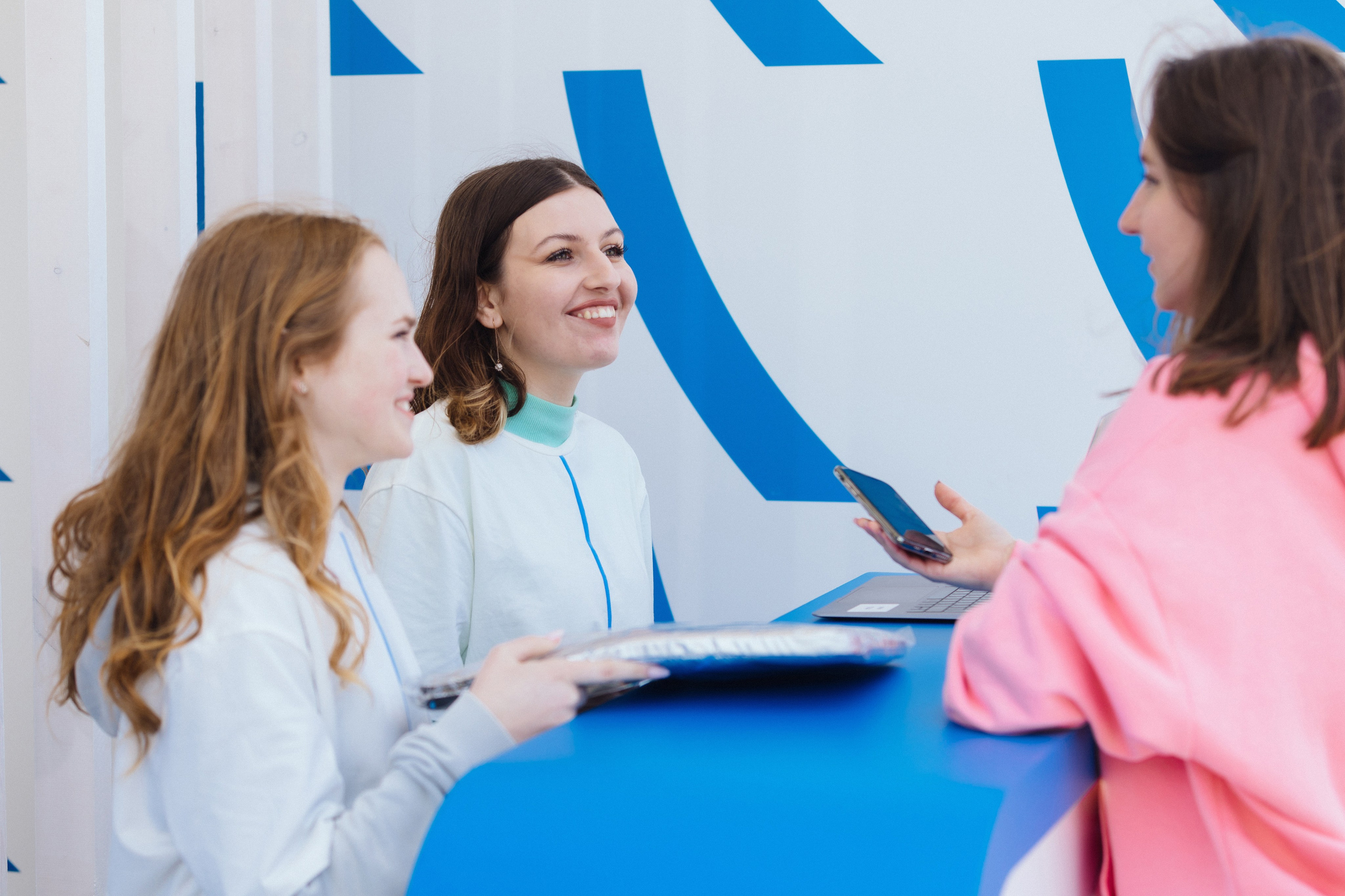 ВК МЕСТО ВСТРЕЧИ. Wedding and family photographer in Vladivostok Anton Blokhin