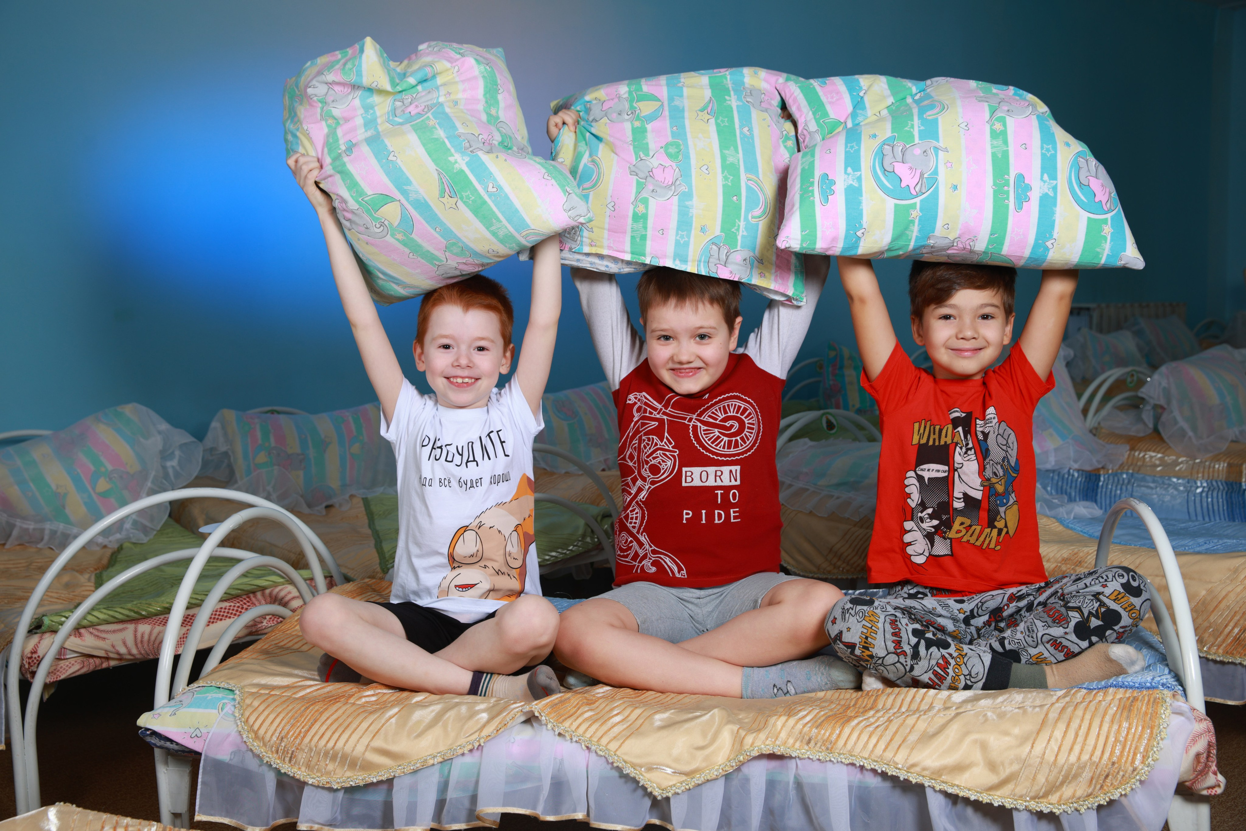 Выпускные альбомы для детских садов в Красноярске от AlbomKras 🎀🍀. AlbomKras -выпускные альбомы Красноярска с авторским дизайном и качественной фотосъемкой! ⭐⭐⭐⭐⭐ 5.0