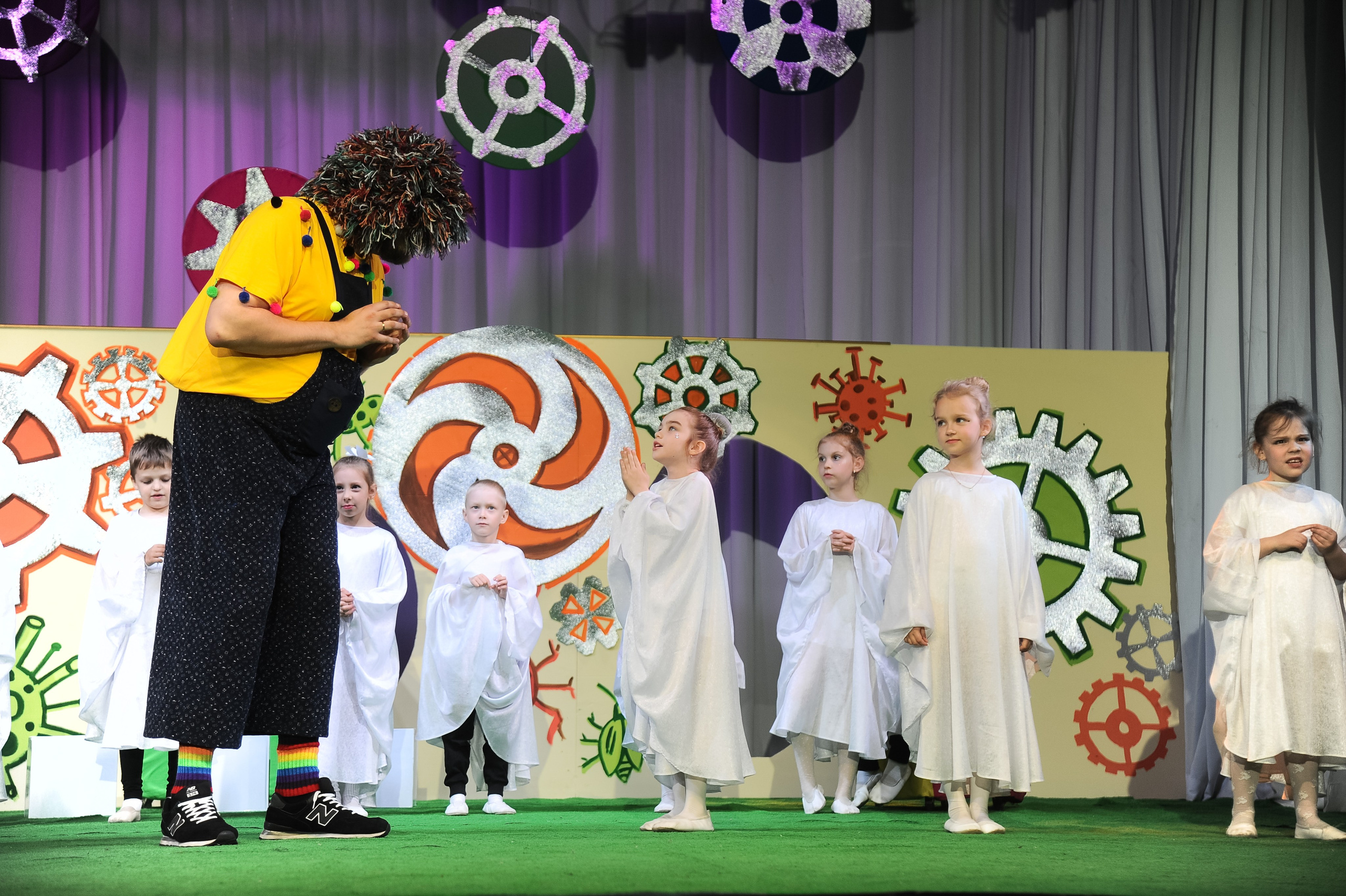 Выпускной 2025, детский центр «Самовар». Фотограф Олег Юршевич Солигорск Минск