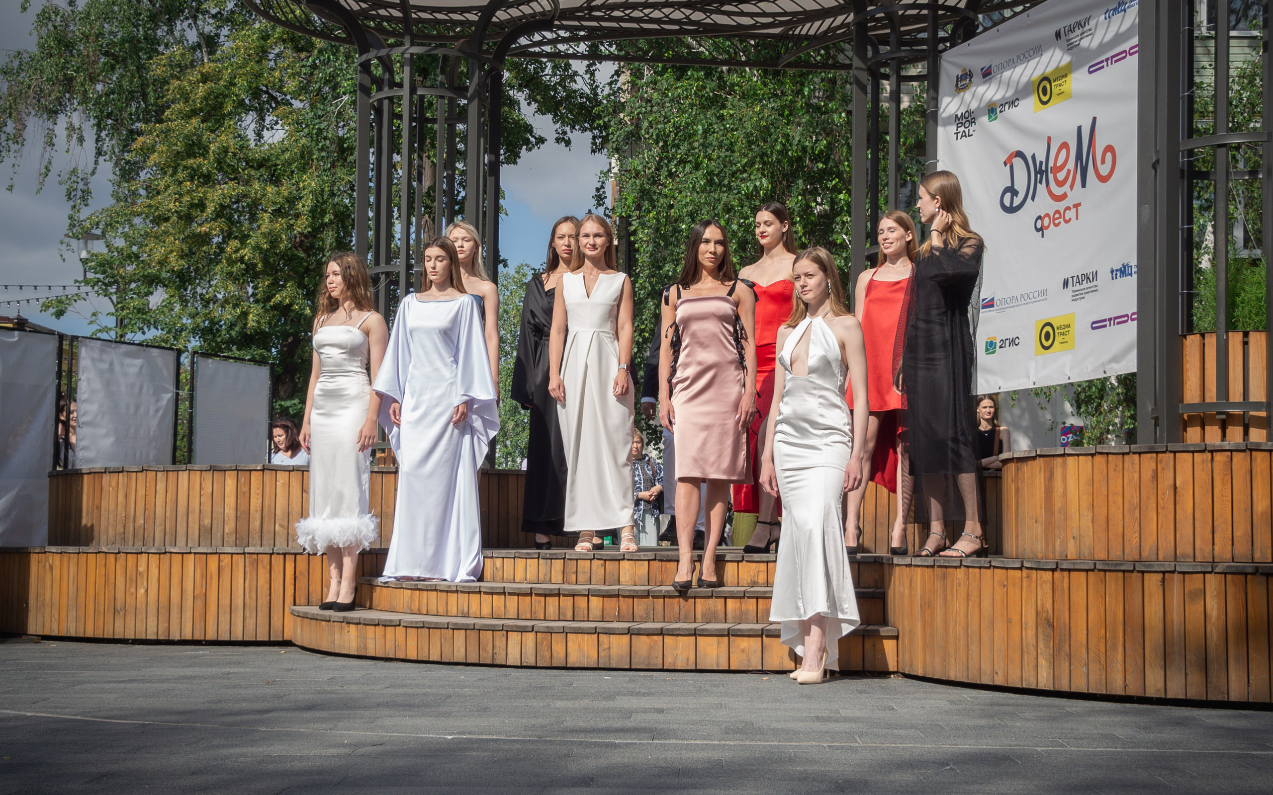 Модные показы на фестивале «Джем»