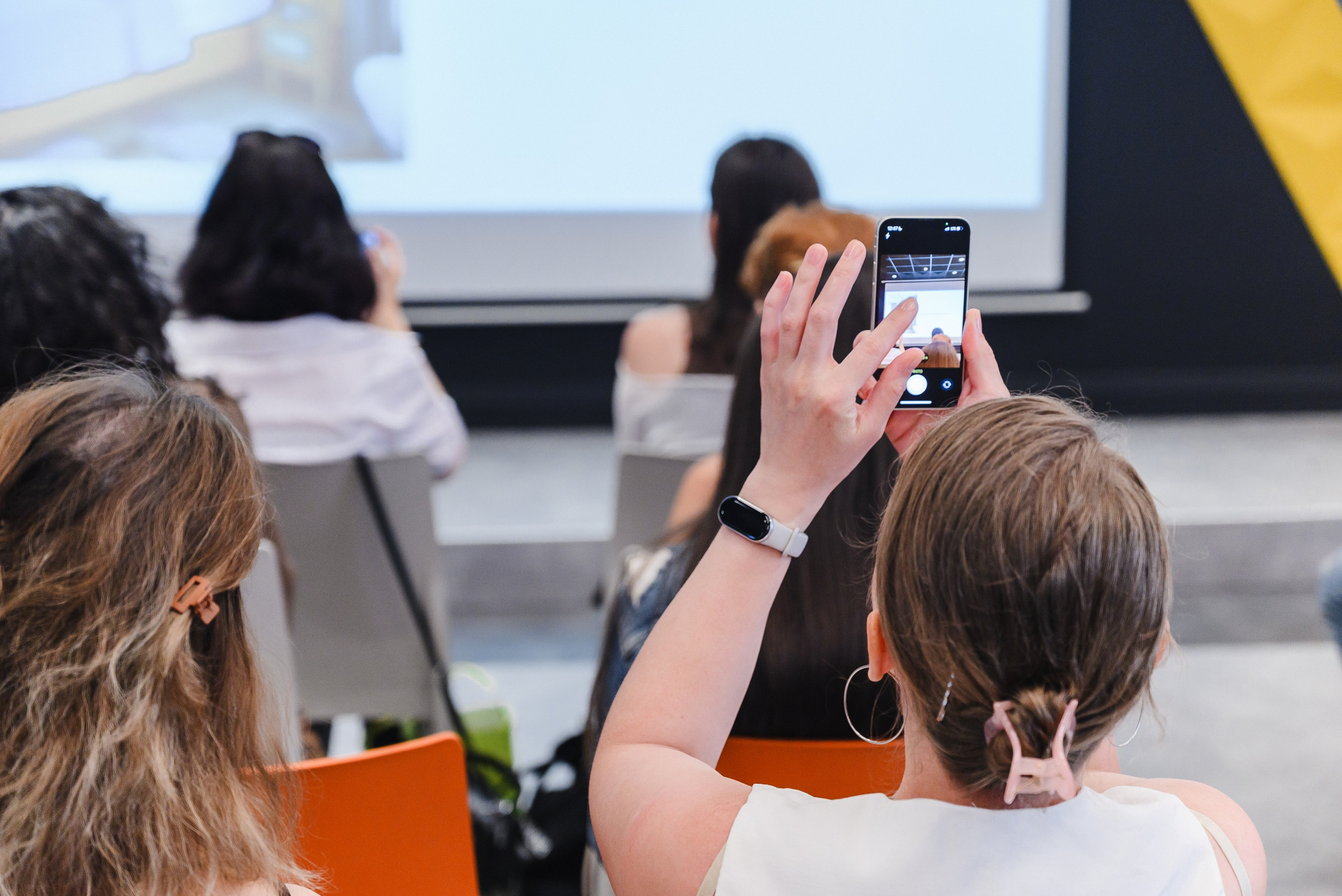 Семинар-экскурсия. Искусство колористики: современные подходы к выбору цветовых палитр. Фотограф Лопаткина Ирина