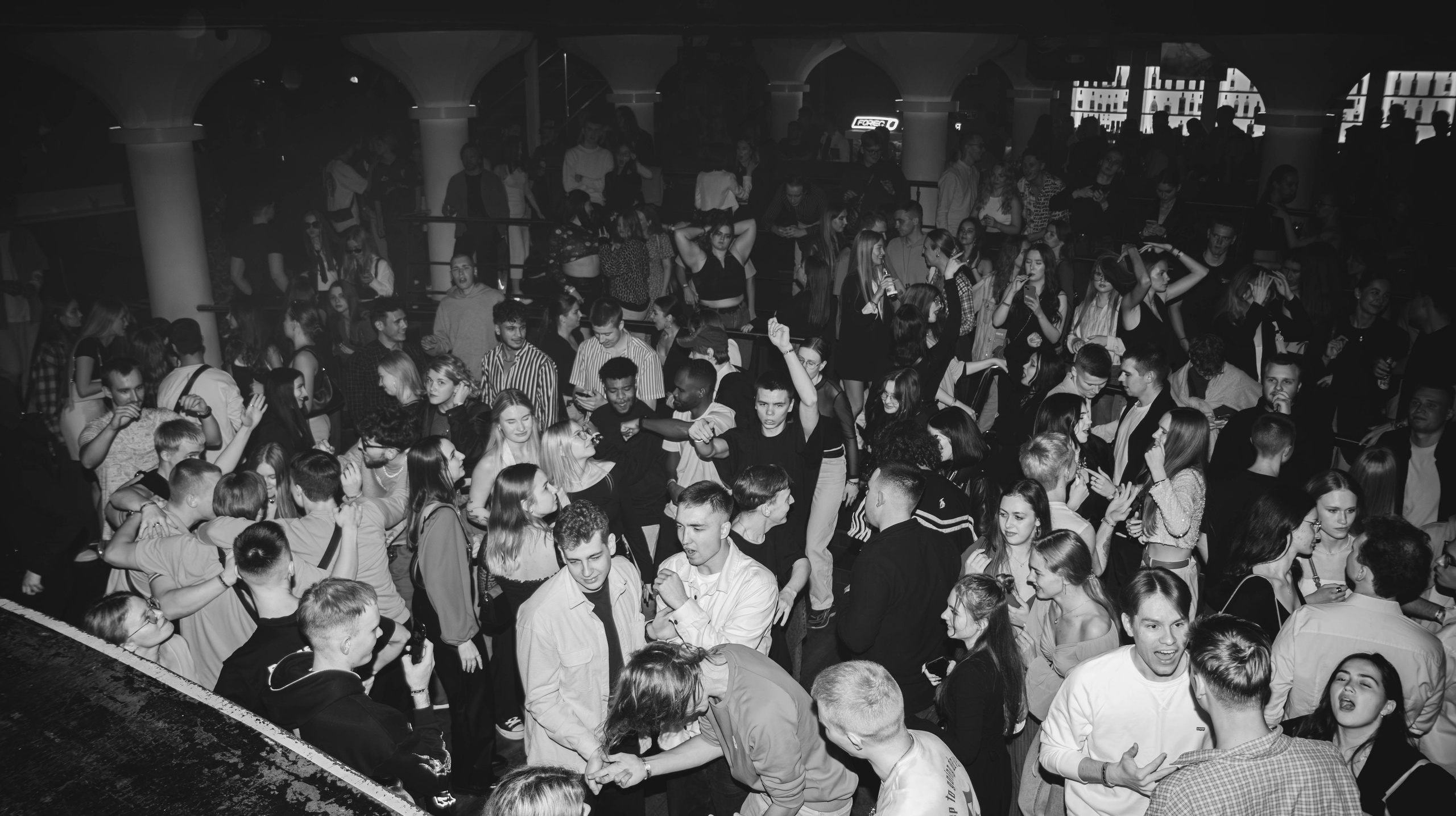 Тусовки. Фотограф Егор Огородов