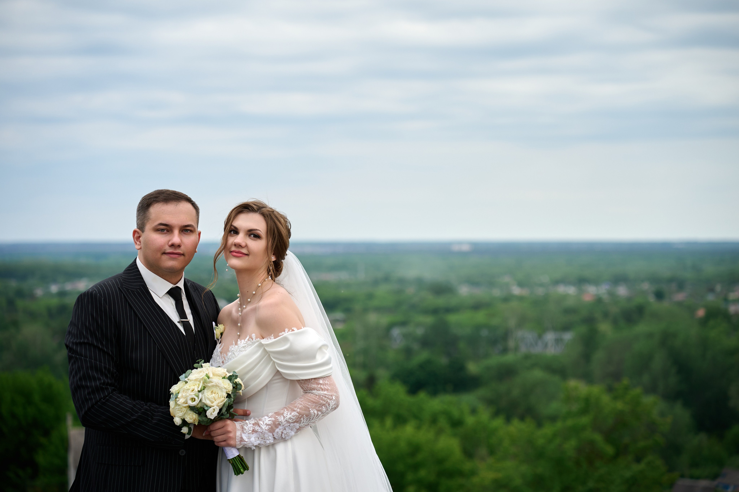 Гибридная съемка свадьбы Виктора и Виктории. Профессиональный фотограф Старый Оскол, Губкин — свадьба, венчание, крещение, юбилей и день рождения