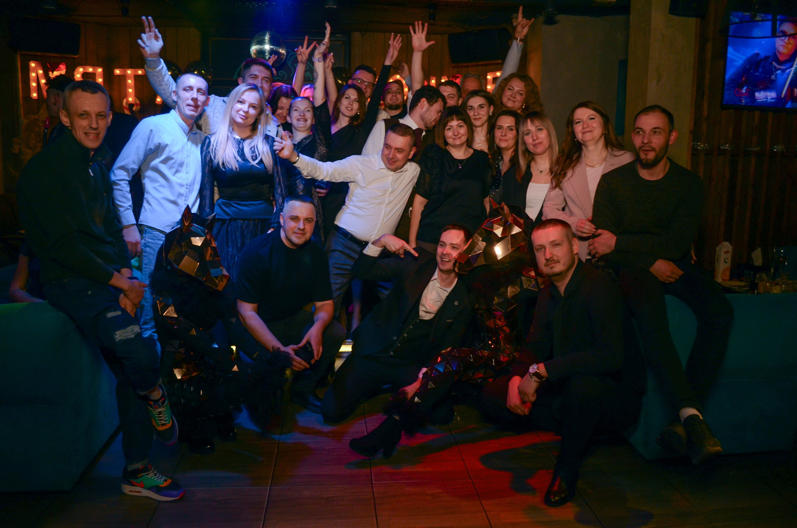 26.12.25 New Year Party. Мята Спортивная — Кальянная, караоке, бар в Минске