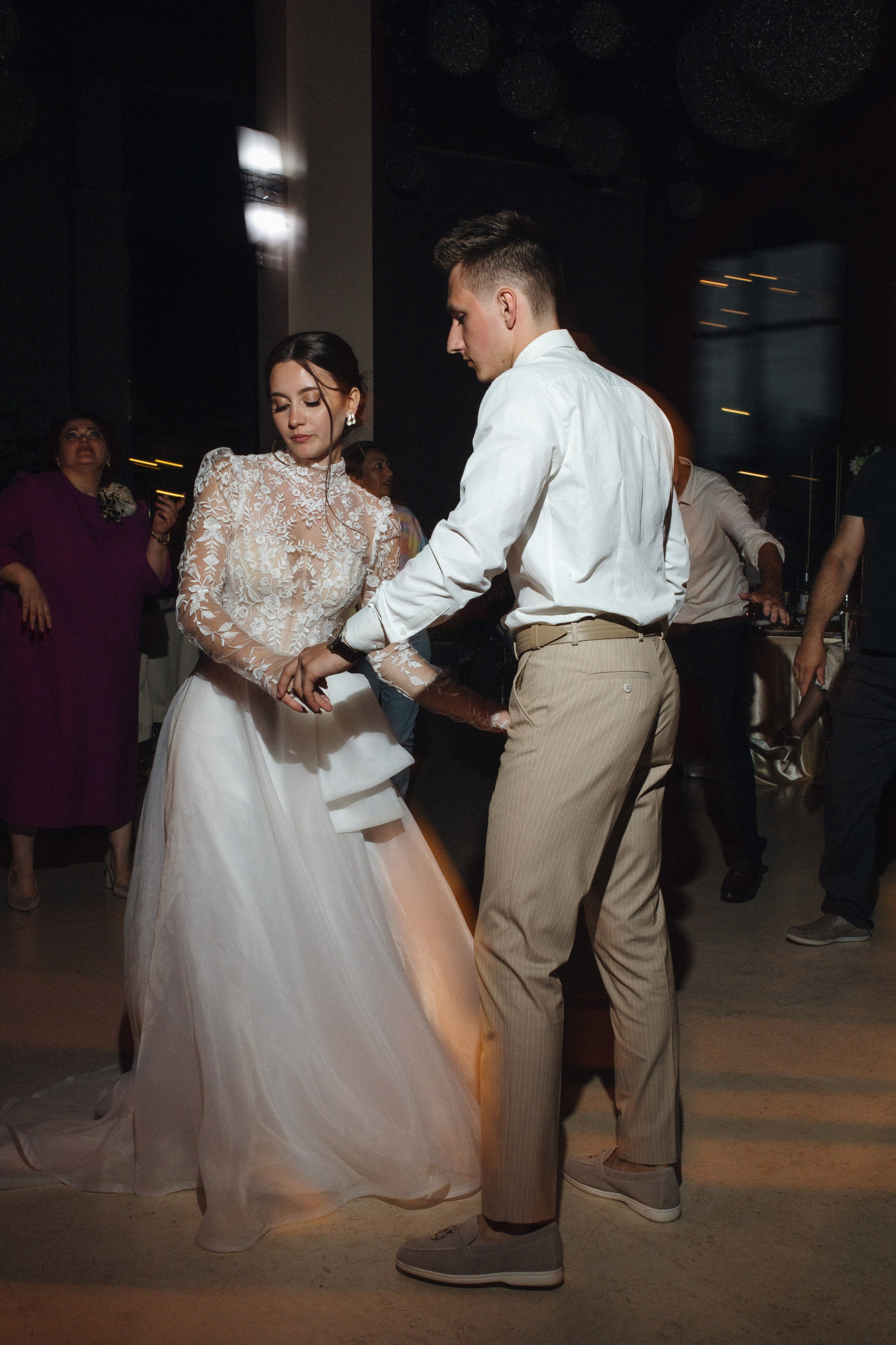 Банкет (Ксения & Никита). Свадебные фотографы в г. Сургут Маркова Наталья и Замахина Елена