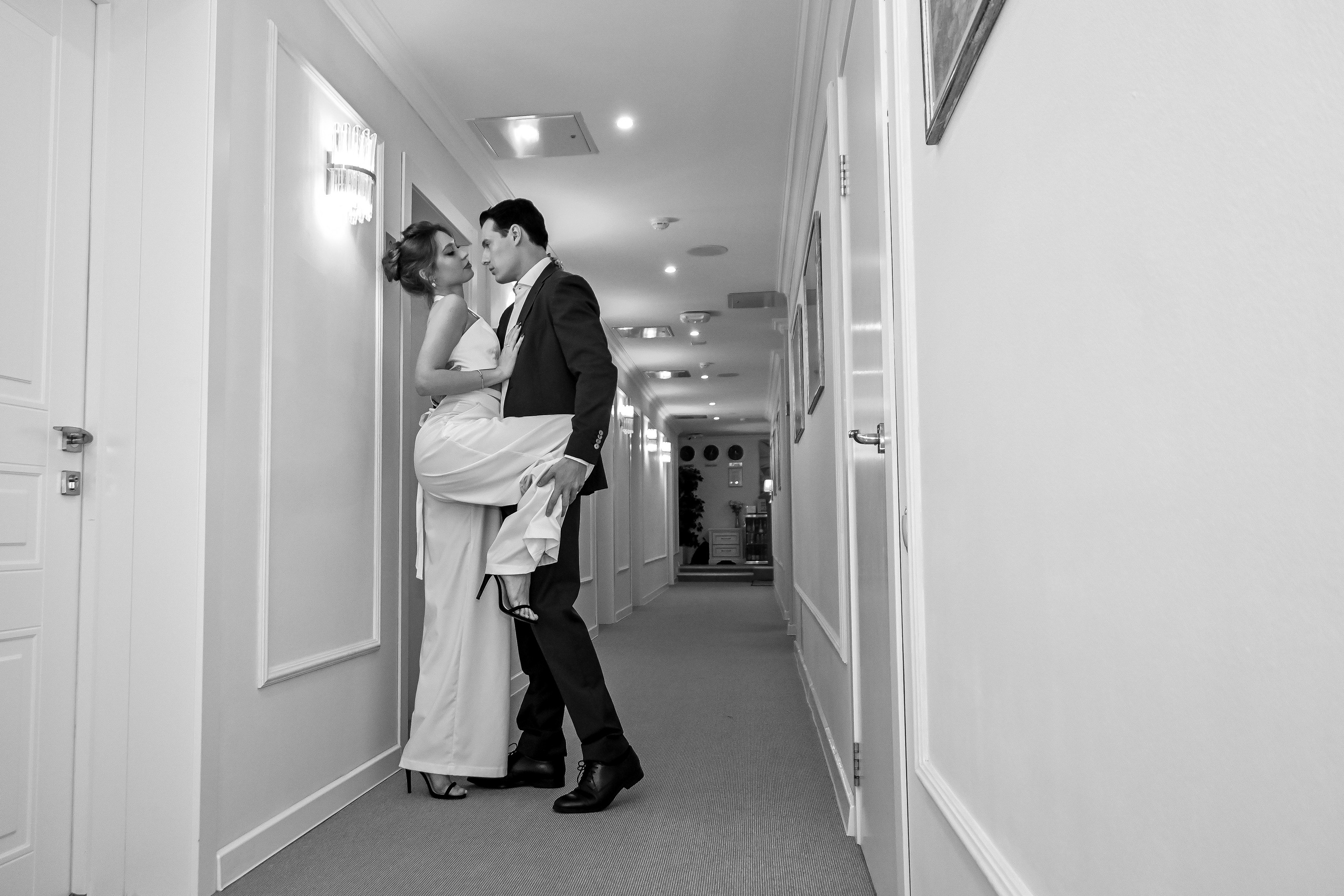 ЛЮМЬЕР_ЧБ. Фотограф для бизнесконтента, репортажей и семейного альбома в Москве