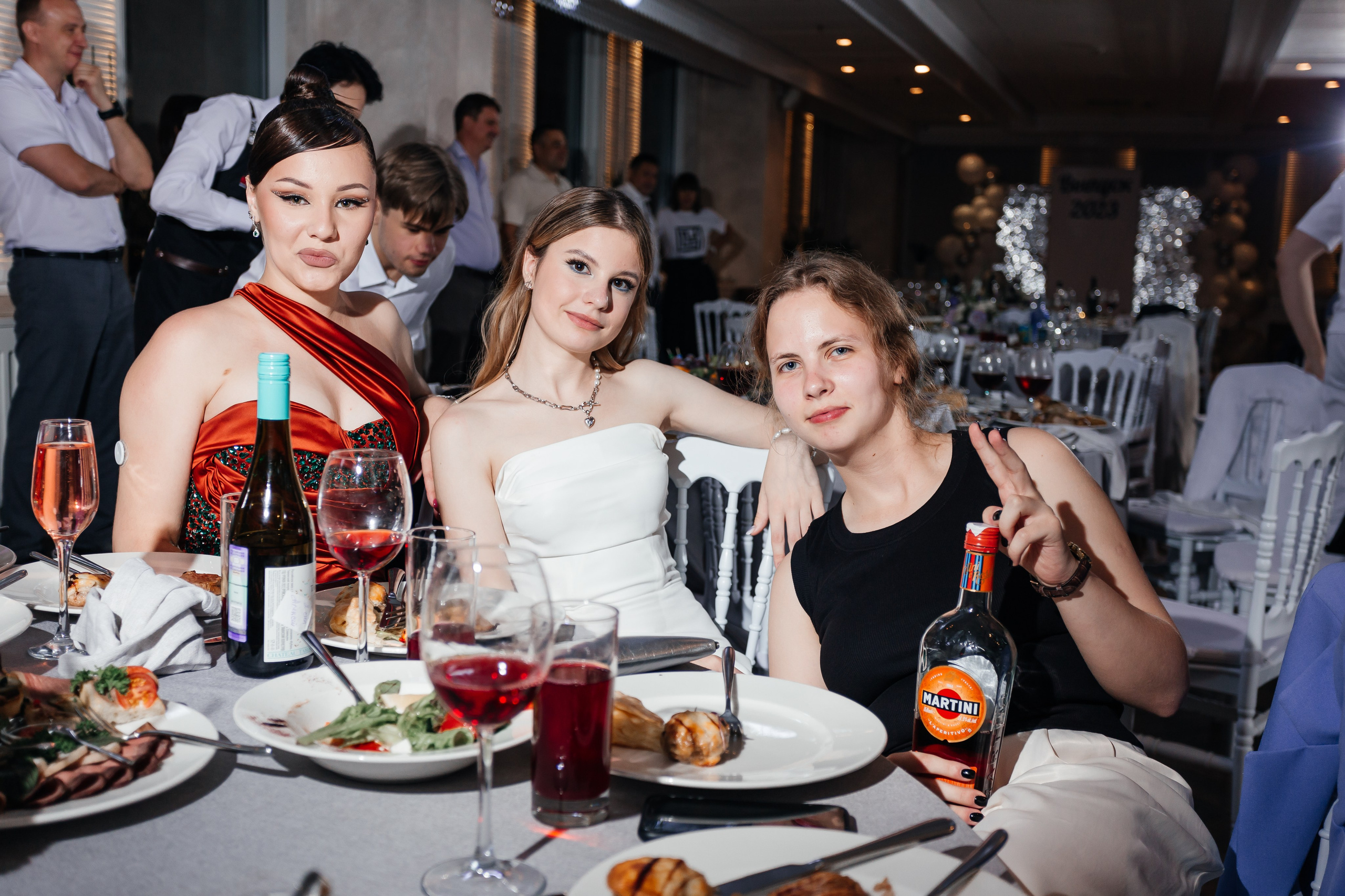 Выпускной 11 «А». Школа № 42. Свадебный фотограф в Краснодаре Николай Крауз