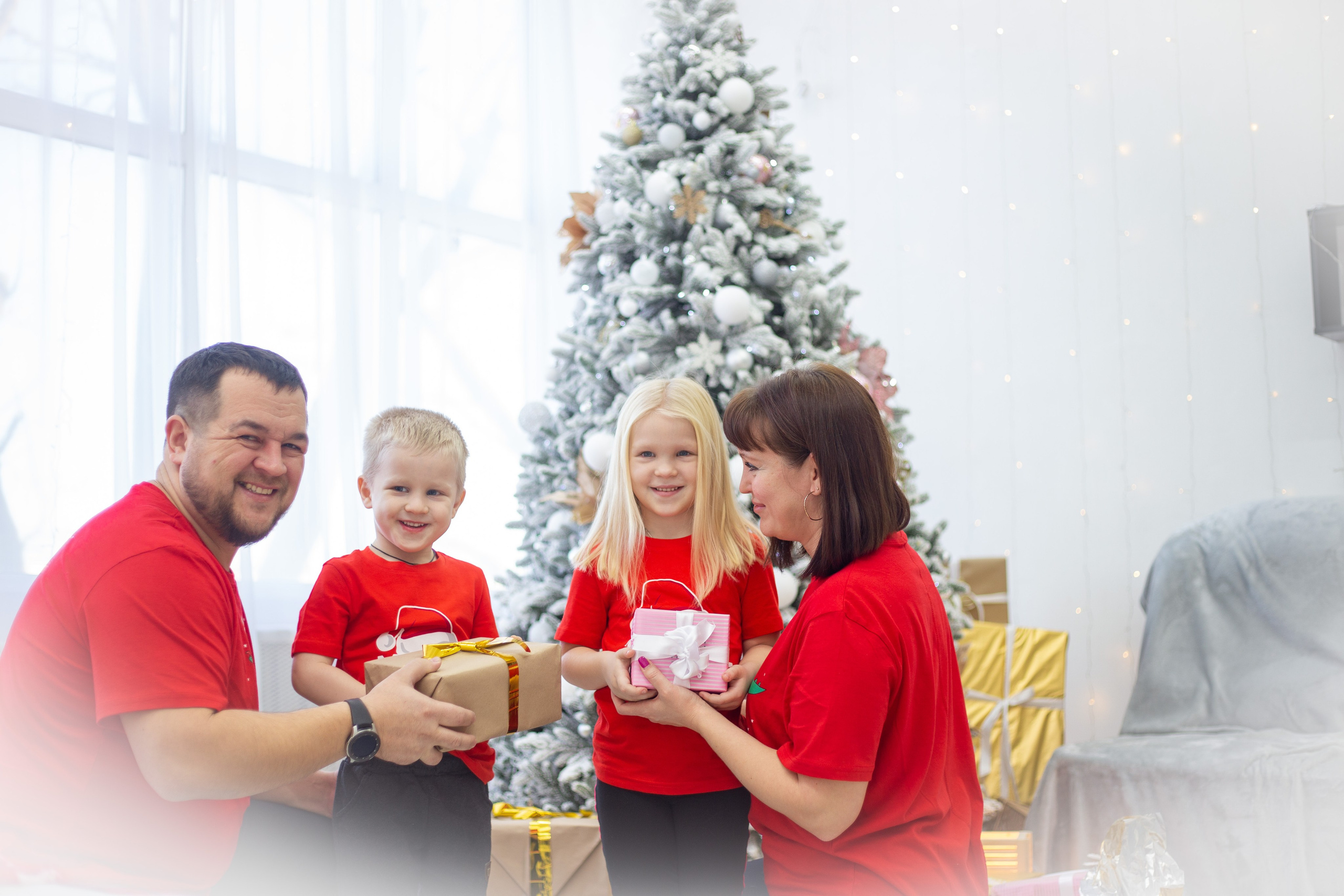 Фотоссесия фотостудия. Фотограф Краснодара, фотограф в парке Галецкого.репортажный фотограф. детский фотограф, свадебный фотограф. профессиональный фотограф