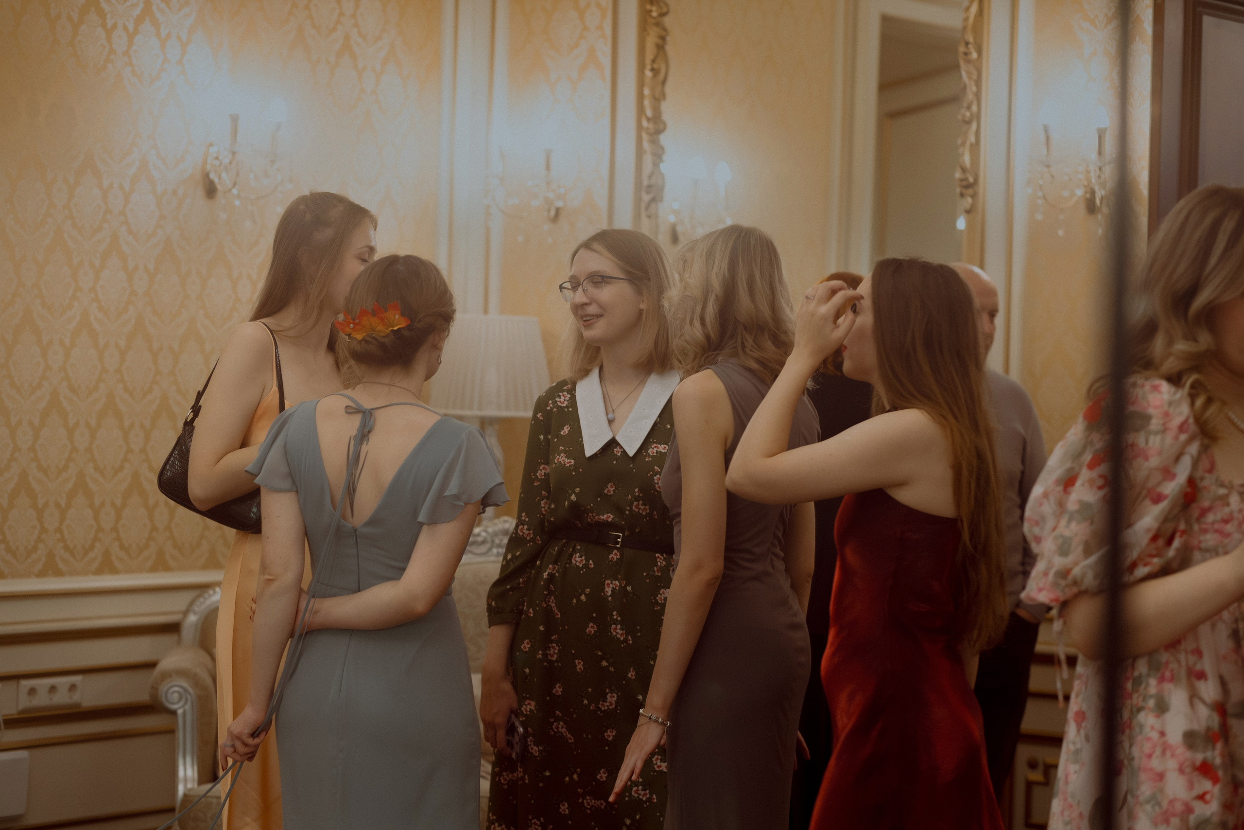 Welcome back to your own dinner party. Фотограф Лия Козловская Минск