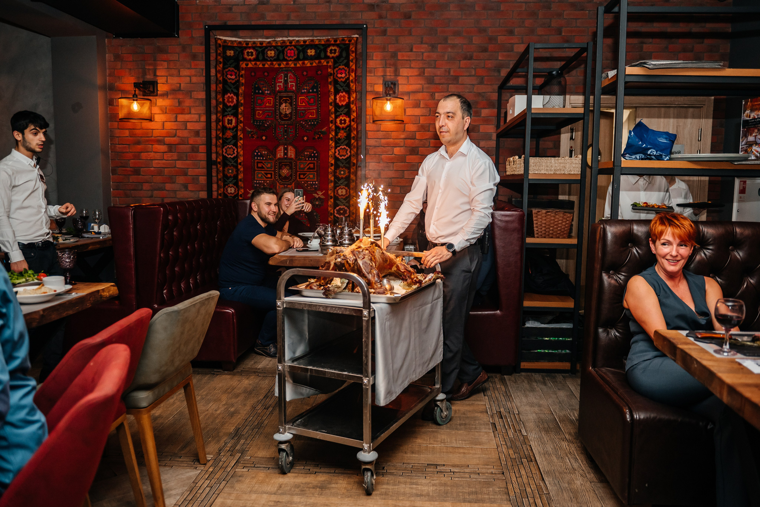 Ресторану Бакинский бульвар № 1 5лет. Свадебный и семейный фотограф в Дзержинске Екатерина Шулакова